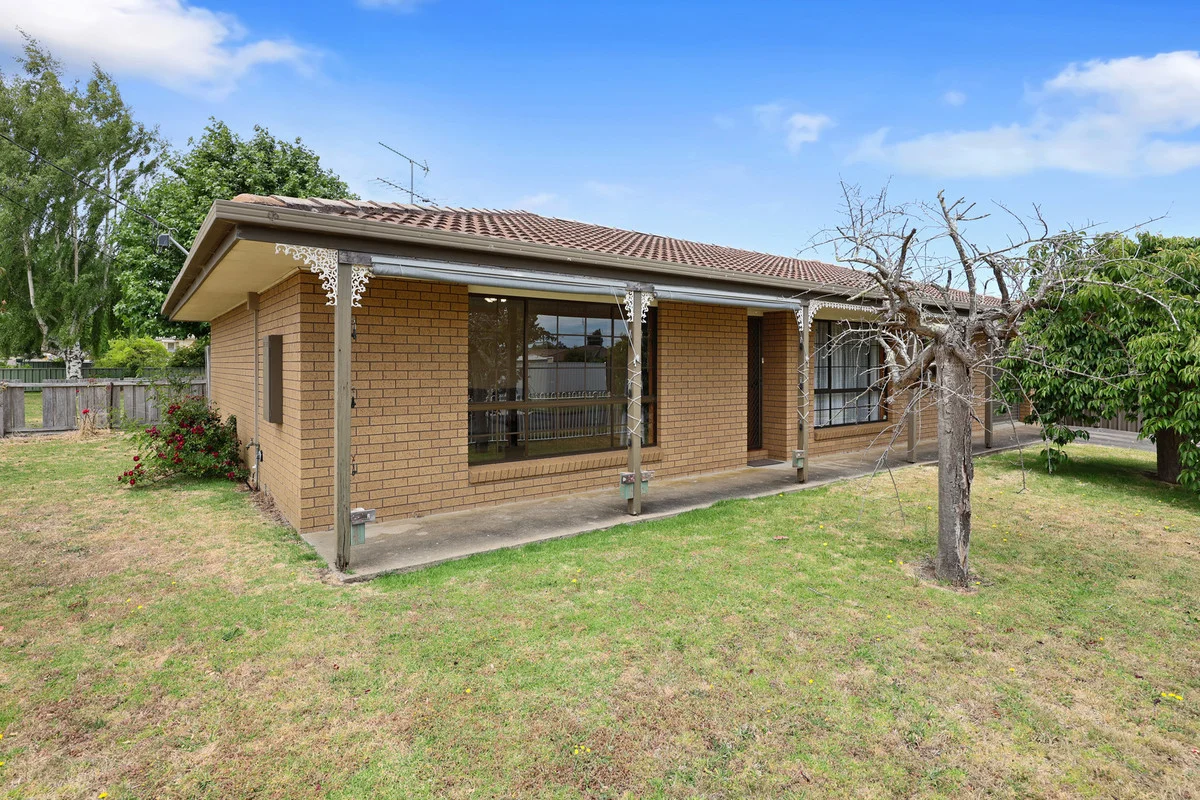 10 Strachan Street, Hamilton VIC 3300