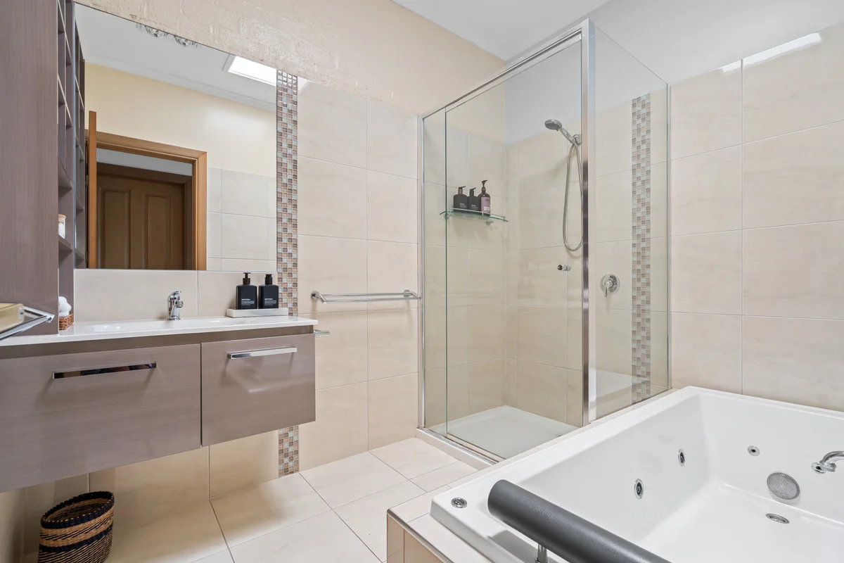 Additional image 16 of 2/73 Gipps Street, Port Fairy VIC 3284