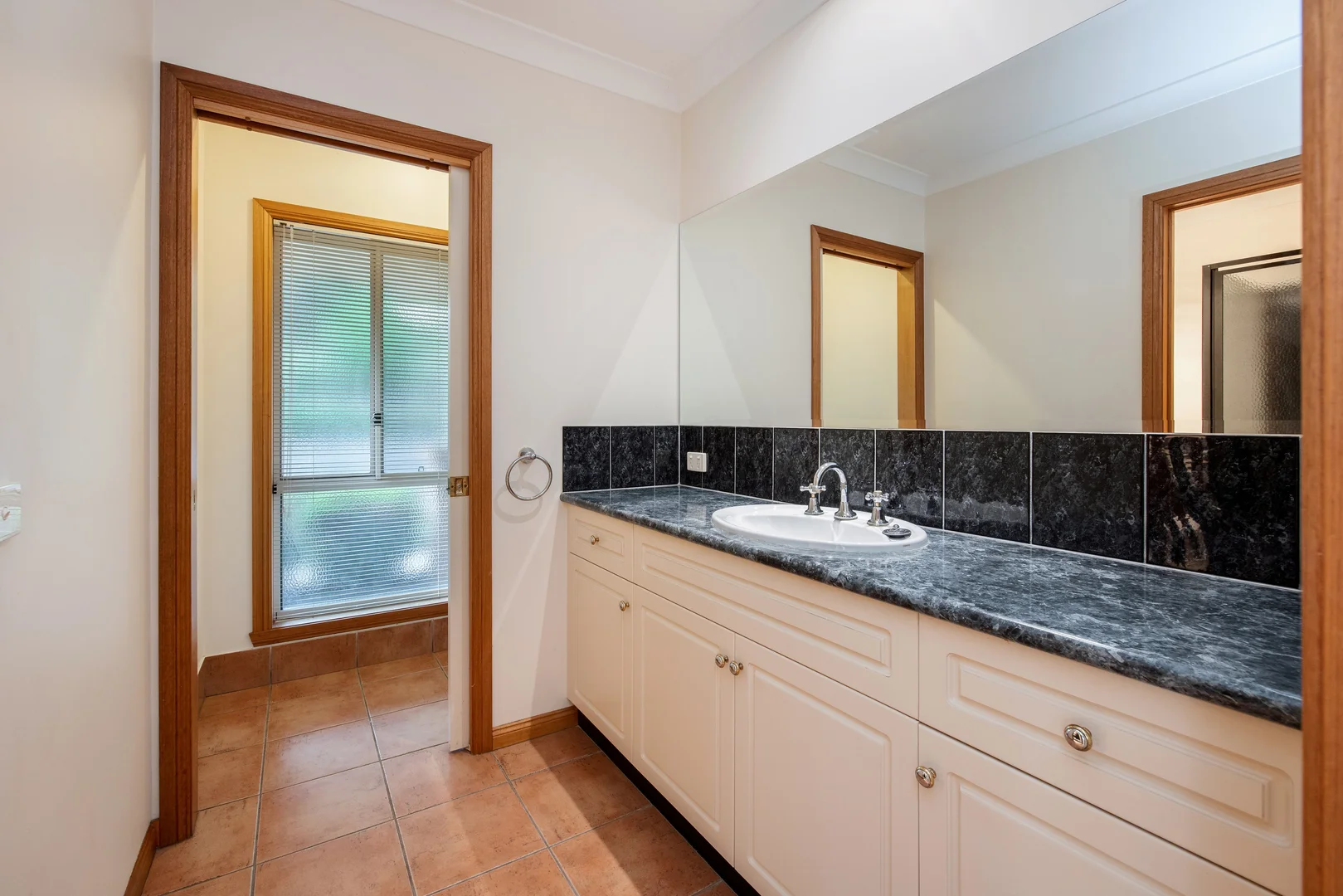 Additional image 17 of 16 Florence Crescent, West Albury NSW 2640