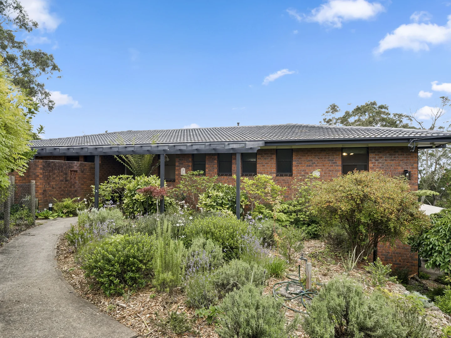 Additional image 25 of 38-40 Days Cres, Blackheath NSW 2785