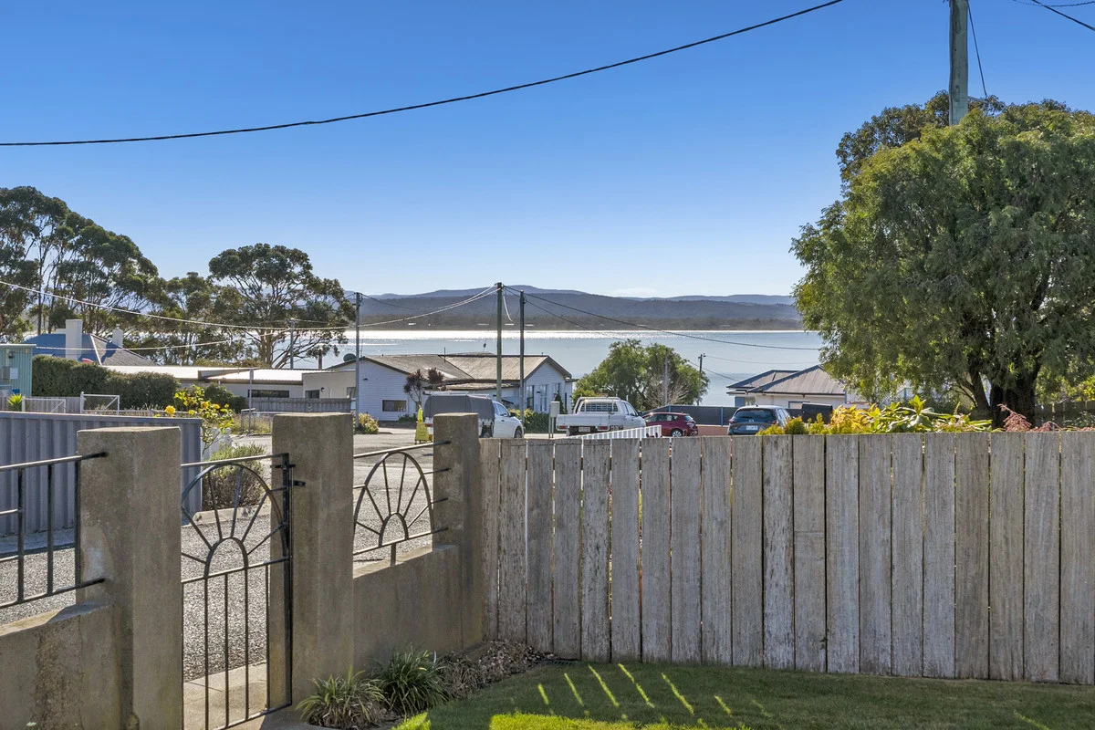 Additional image 2 of 2/6 Arnol Street, Swansea TAS 7190