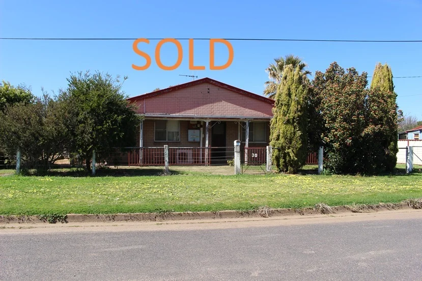 30 Napier St, Mendooran NSW 2842