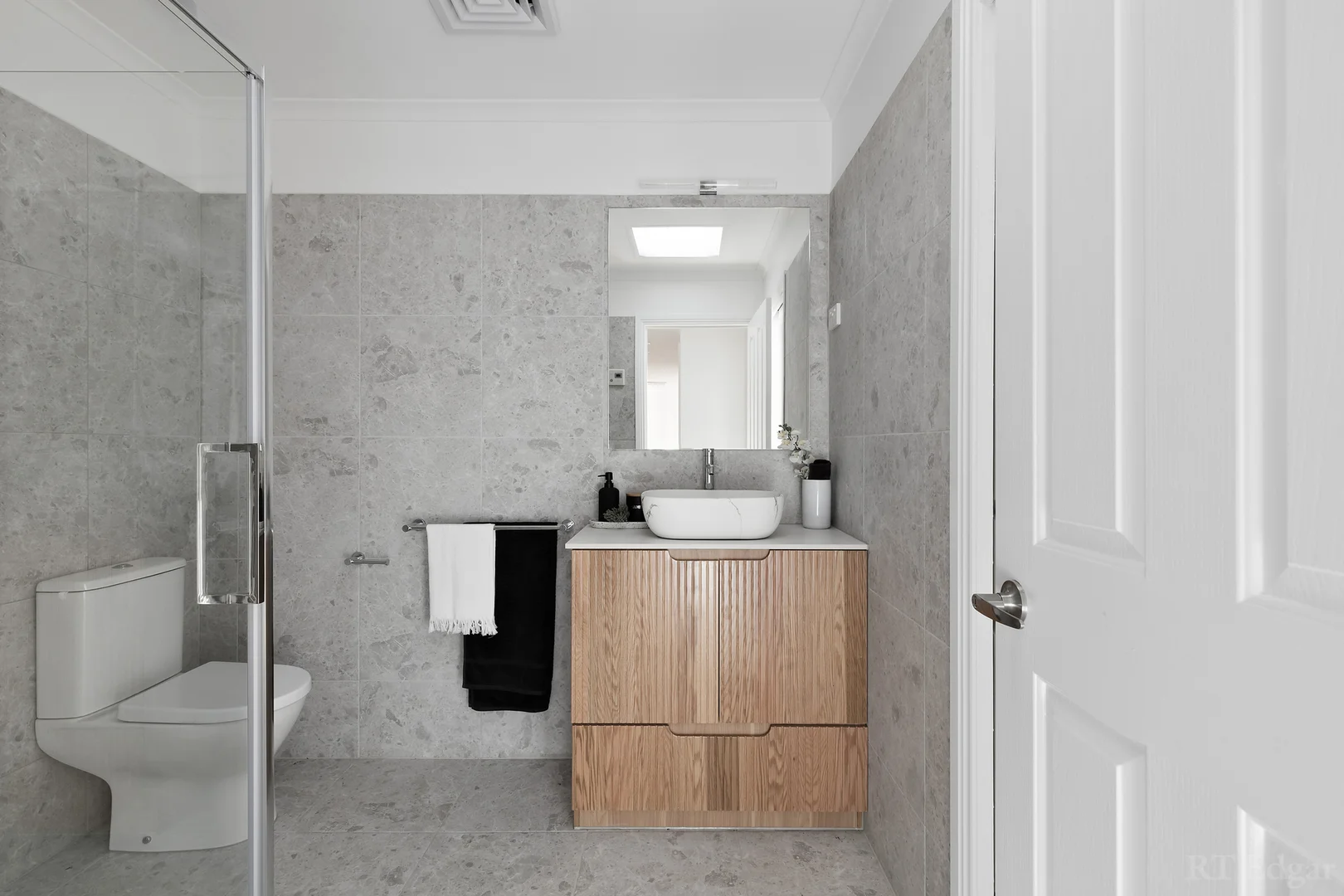 Additional image 3 of 32A Alfreda Avenue, Bulleen VIC 3105