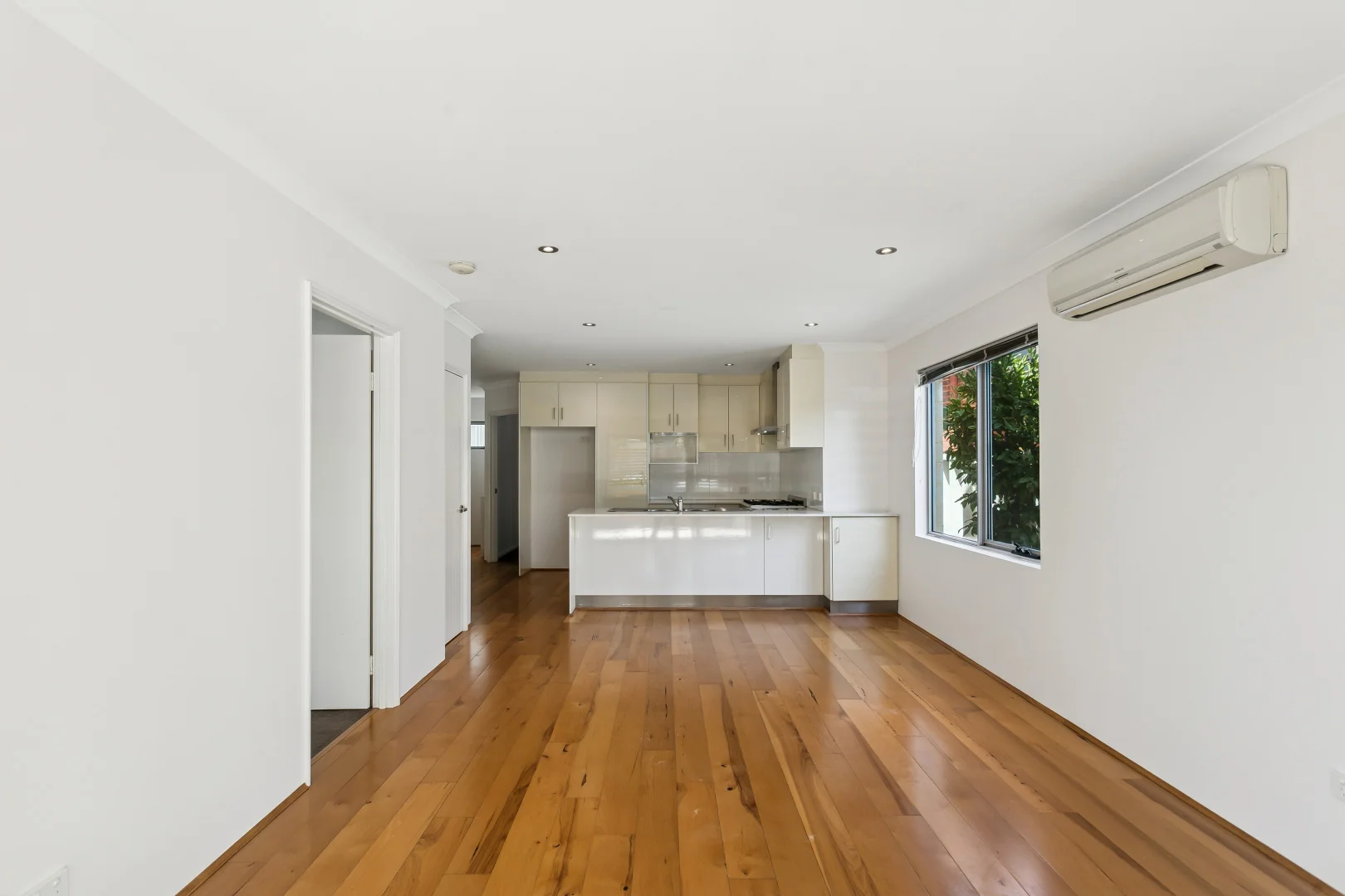 Additional image 3 of 1/3 Cato Street, Glendalough WA 6016