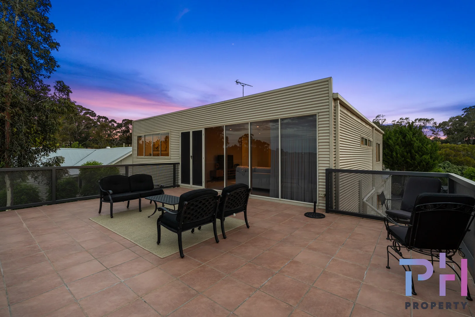 Additional image 24 of 44 Race Street, Flora Hill VIC 3550