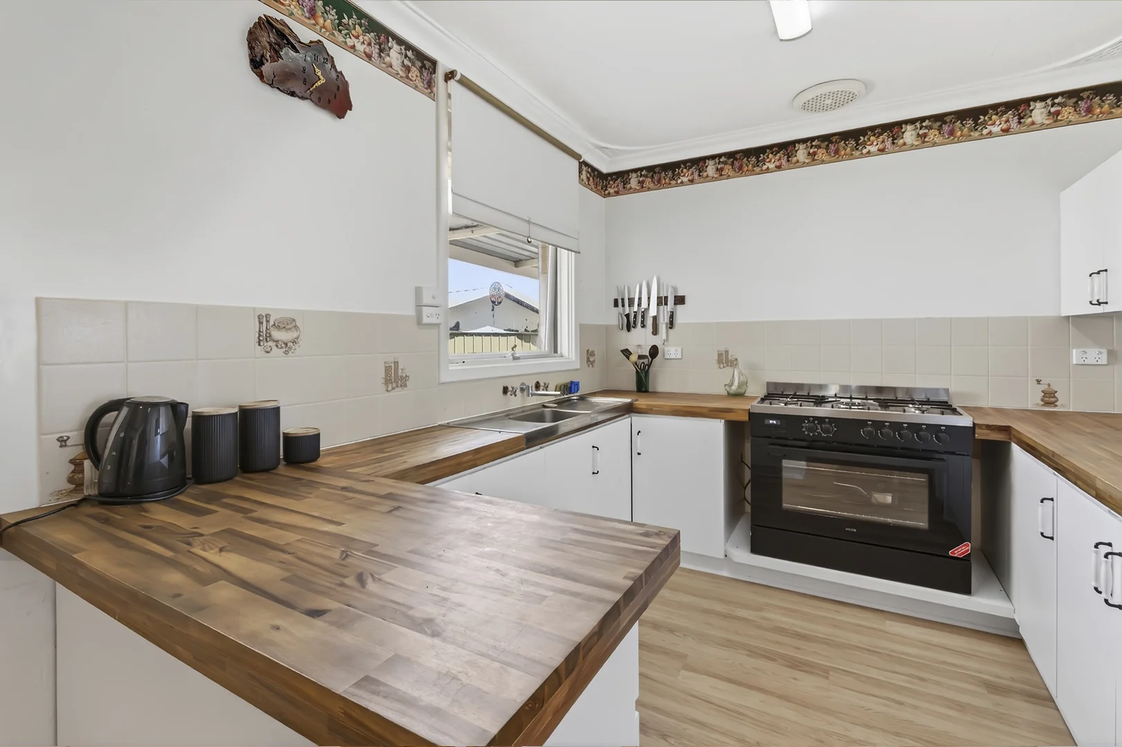 Additional image 8 of 23 Bunney Road, Kelmscott WA 6111