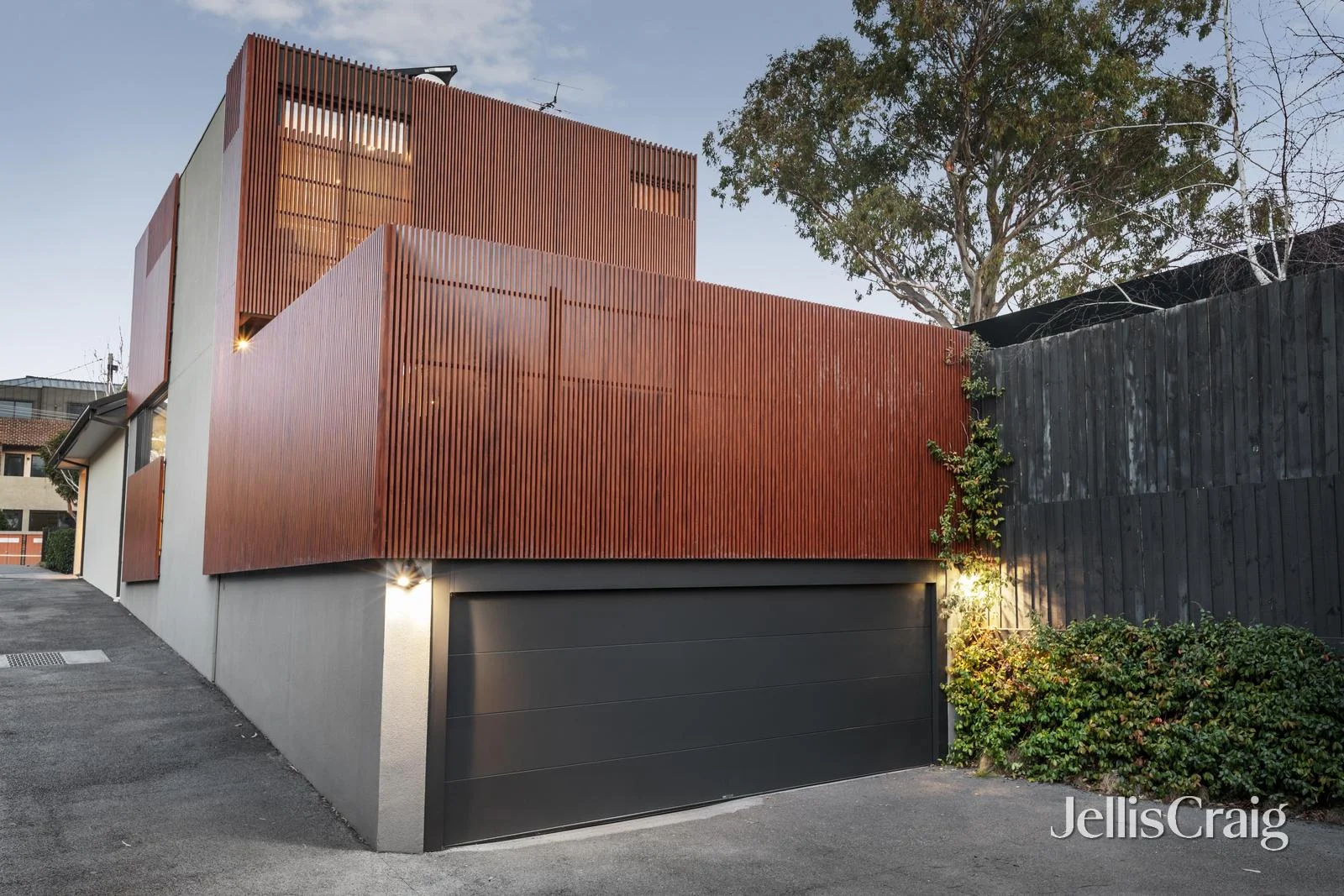 Additional image 3 of 1/427 Tooronga Road, Hawthorn East VIC 3123