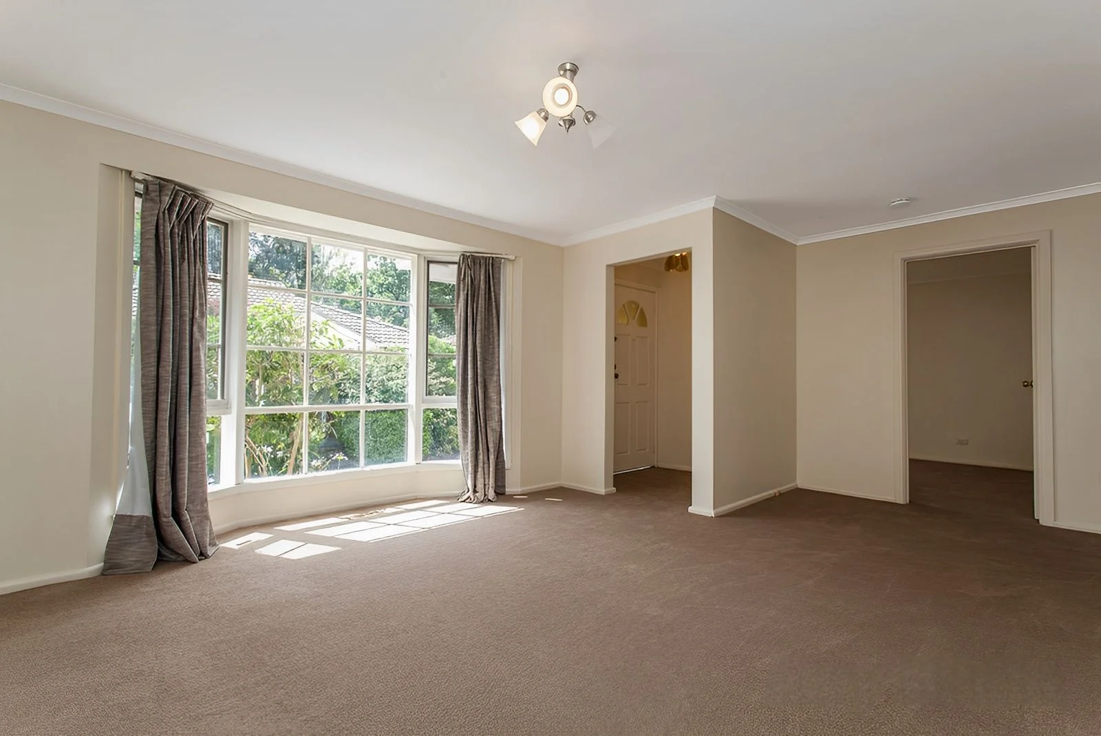 Additional image 4 of UNIT 1/614 Waverley Road, Glen Waverley VIC 3150