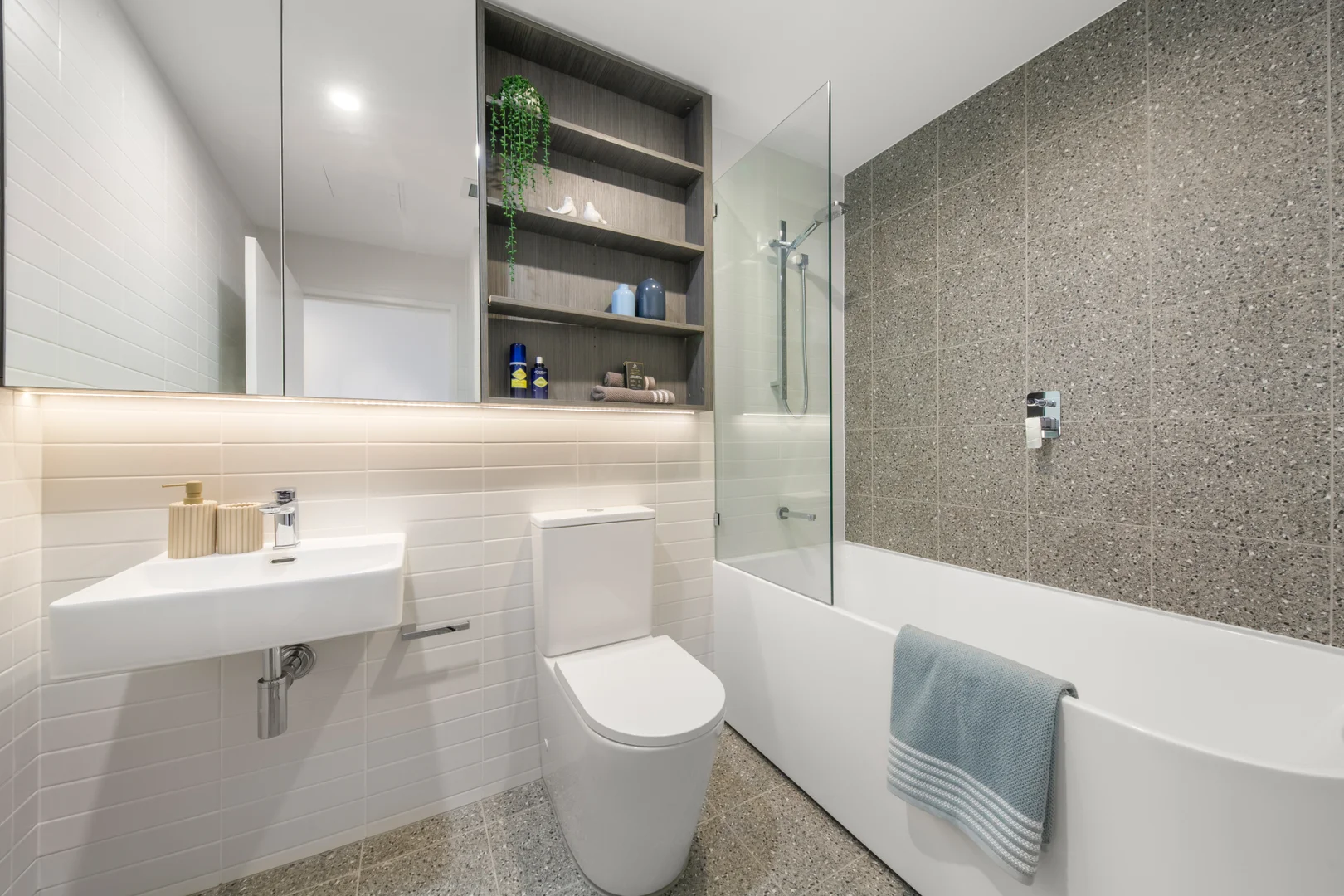 Additional image 4 of 401/20 Northumberland Road, Auburn NSW 2144