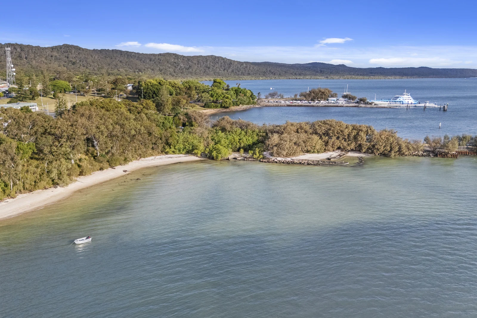 Additional image 10 of 18 Oxley Parade, Dunwich QLD 4183