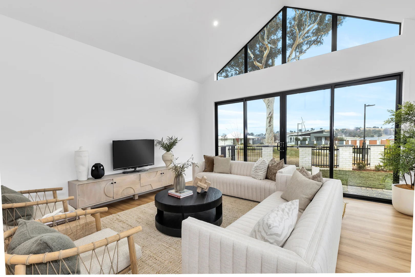 Additional image 5 of 11 Wyn Gilmour Court, Strathnairn ACT 2615