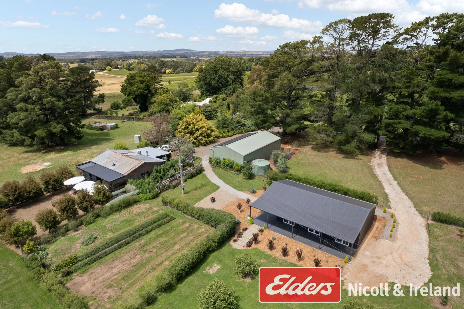 42 Wallace Lane, Canobolas NSW 2800