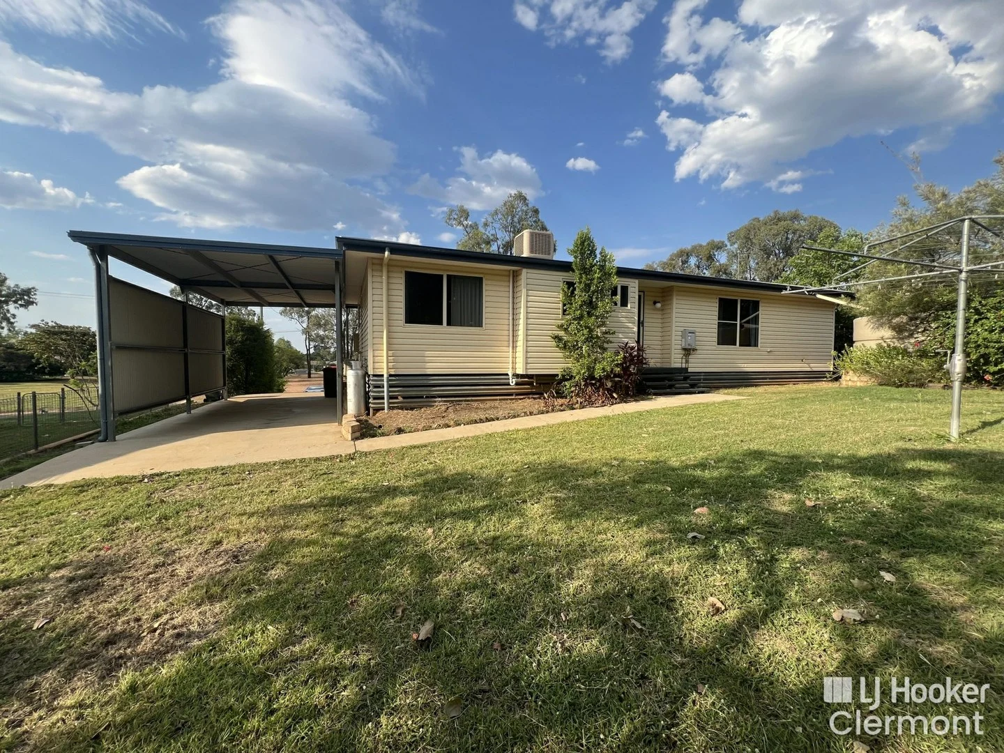 27 Blair Street, Clermont QLD 4721