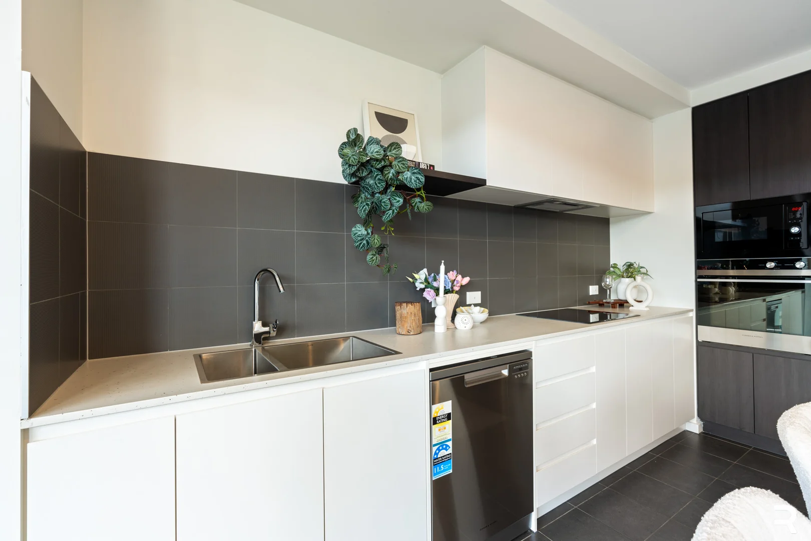 Additional image 3 of 29/2 Torrens Street, Braddon ACT 2612