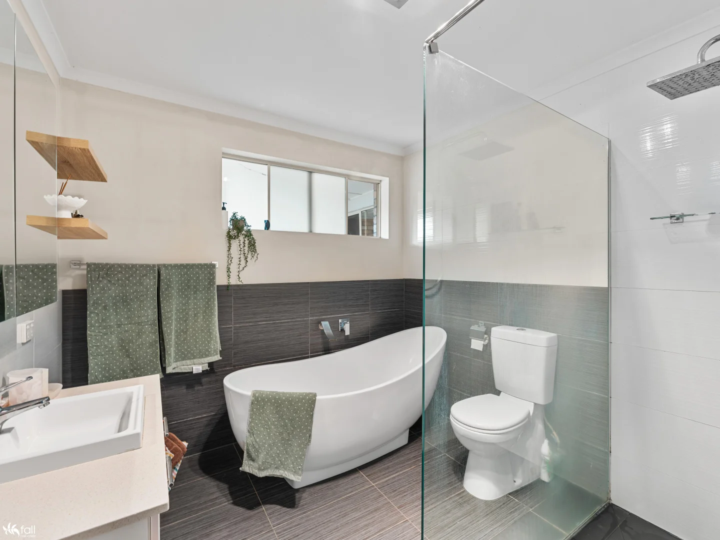 Additional image 12 of 15 Loatta Road, Lindisfarne TAS 7015