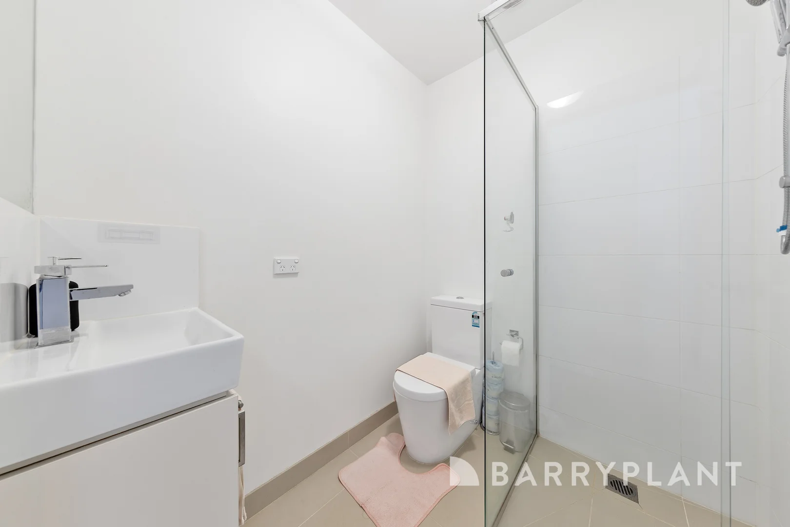 Additional image 15 of 5/15 Mullenger Road, Braybrook VIC 3019