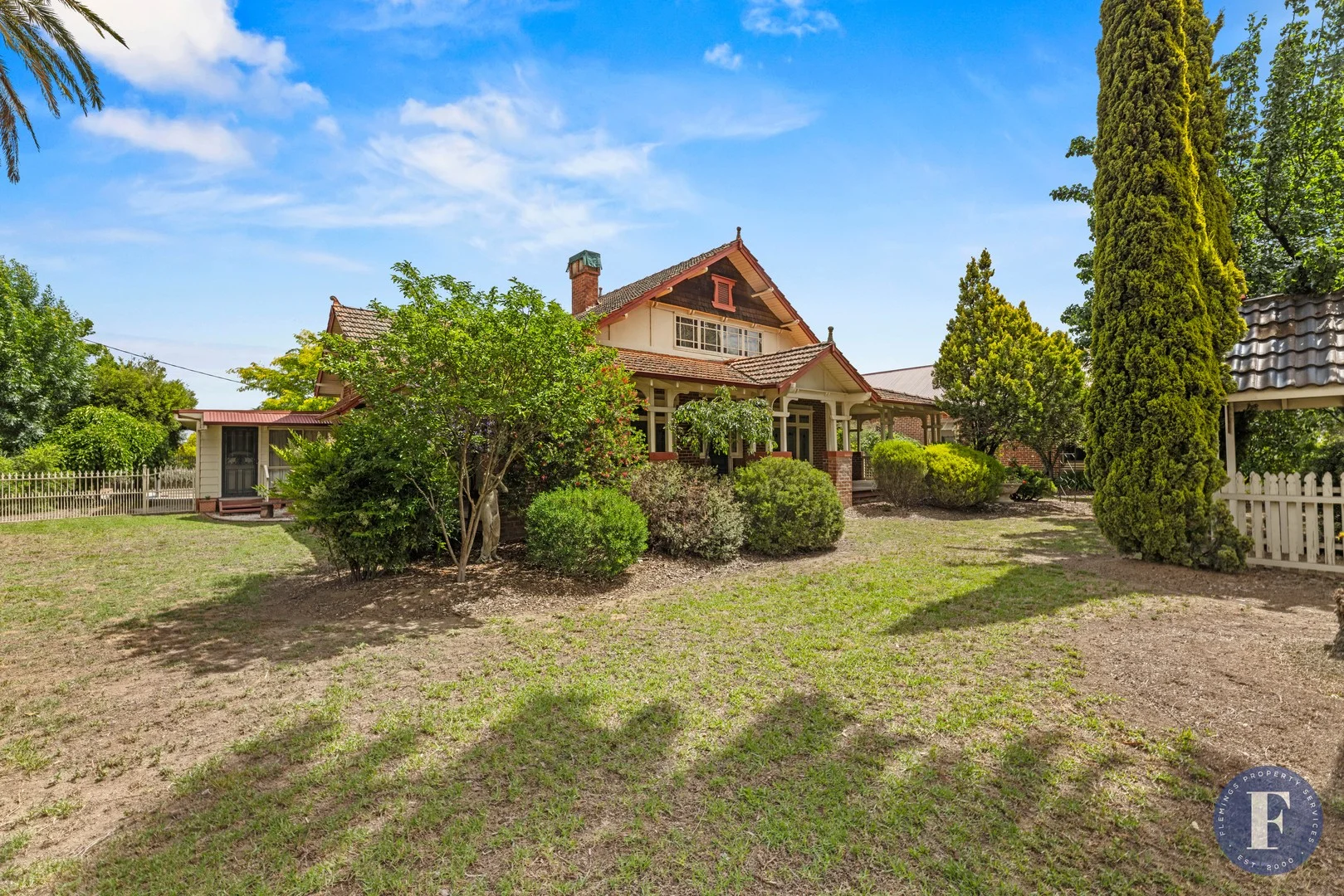 18 Cloete Street, Young NSW 2594