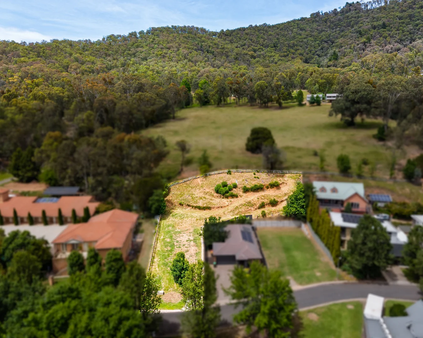 Additional image 8 of 3 The Track, Bright VIC 3741