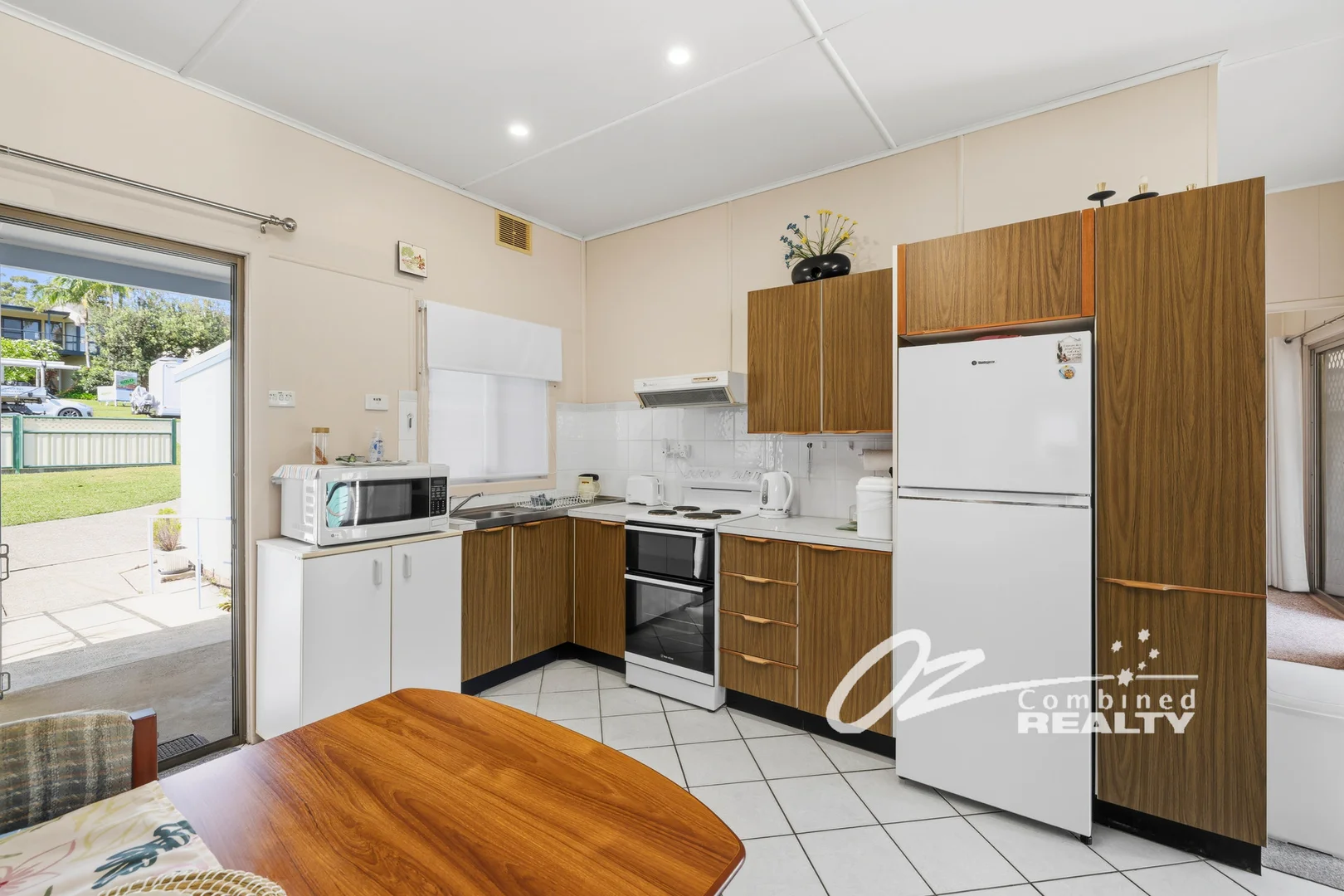 Additional image 8 of 298 Elizabeth Drive, Vincentia NSW 2540