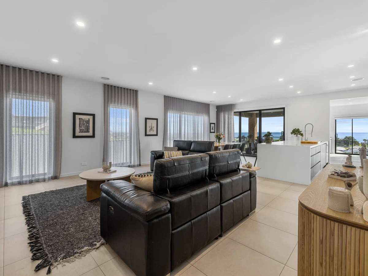 Additional image 10 of 11 Farmore Street, San Remo VIC 3925