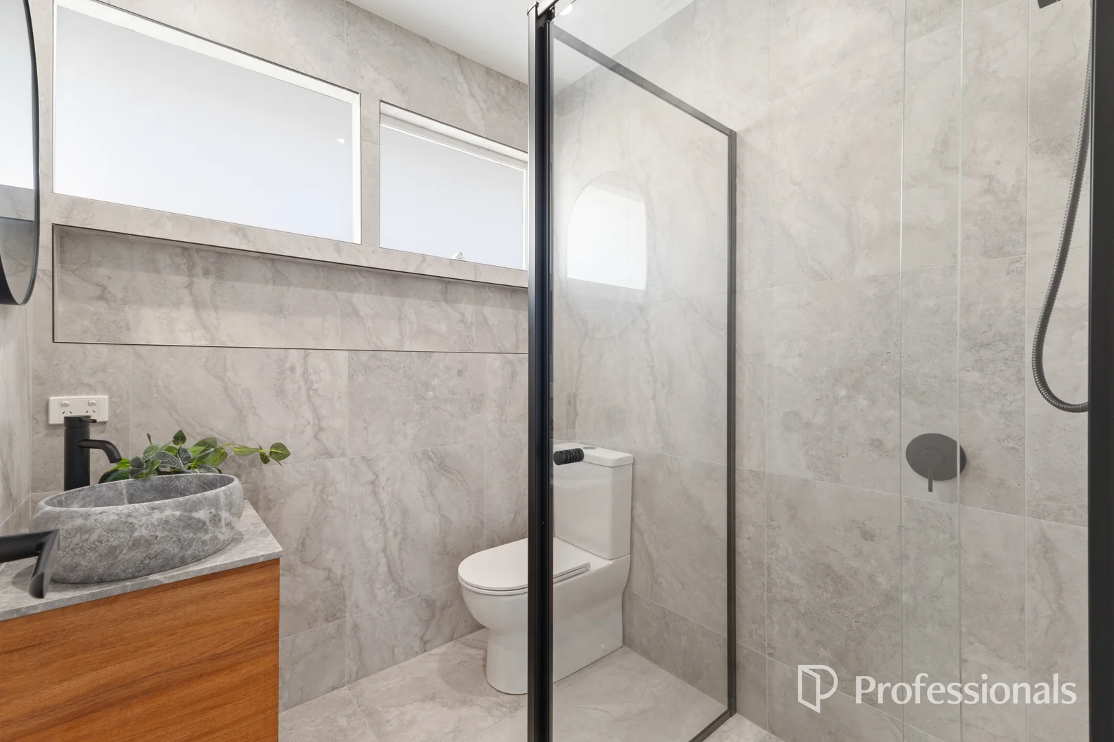 Additional image 12 of 5 Chantilly Street, Mount Waverley VIC 3149