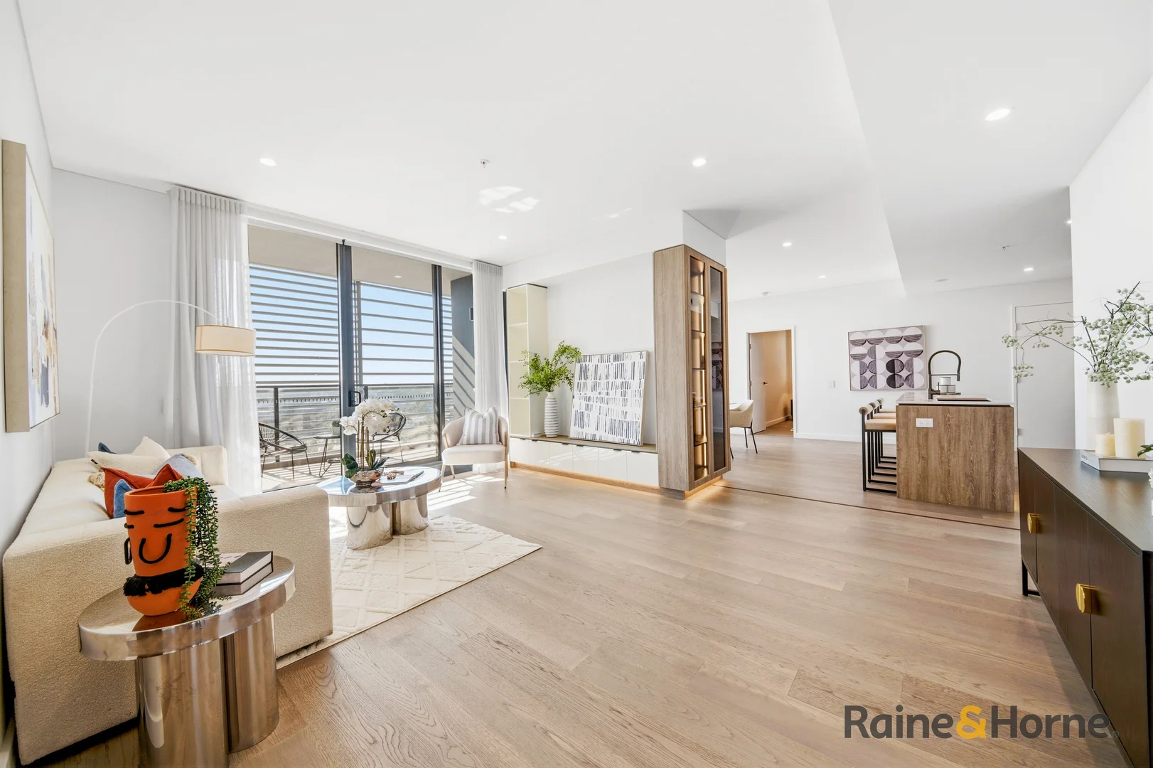 Additional image 11 of 1202/8 Hinchcliff Place, Zetland NSW 2017