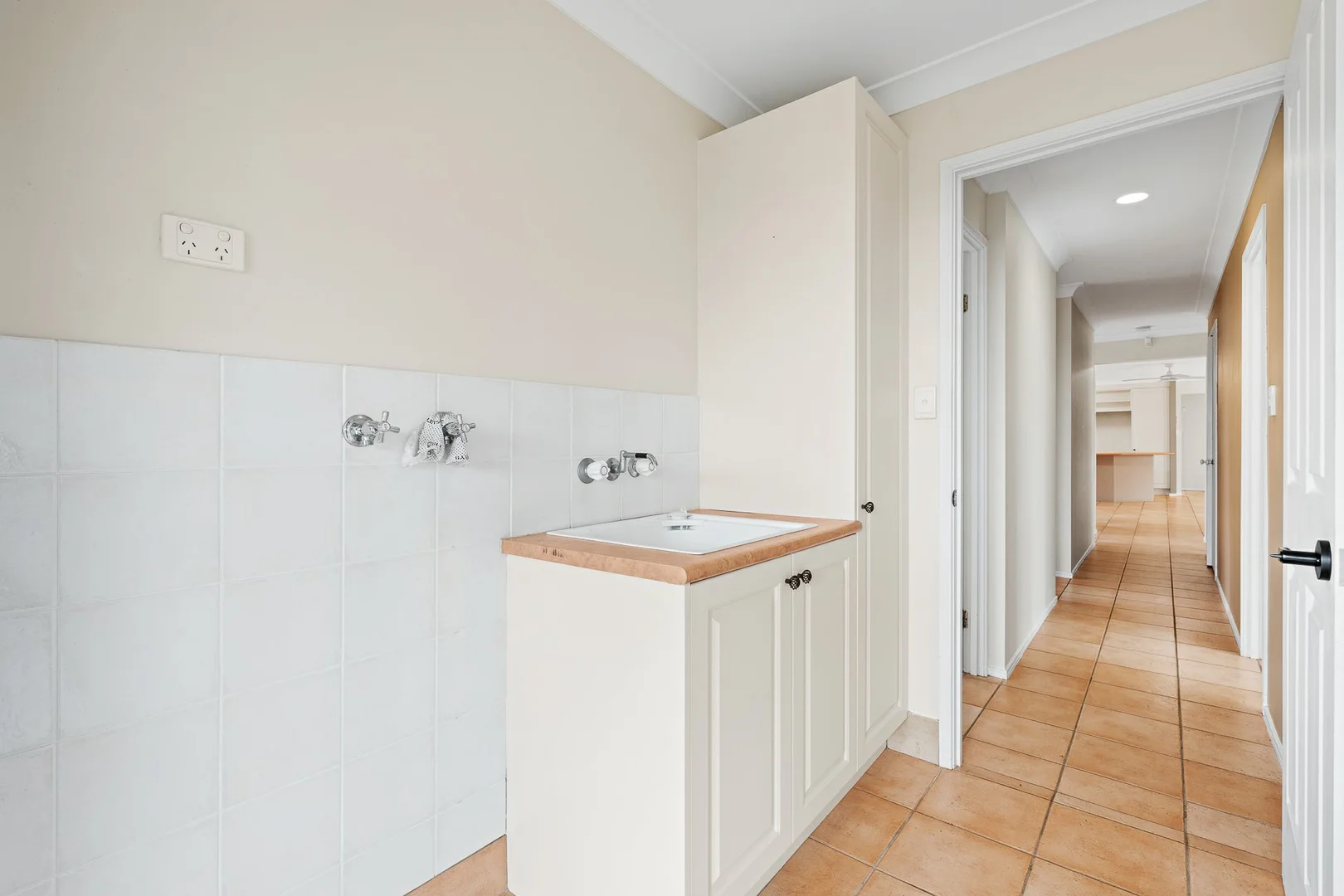 Additional image 20 of 18 Brookland Court, Molendinar QLD 4214