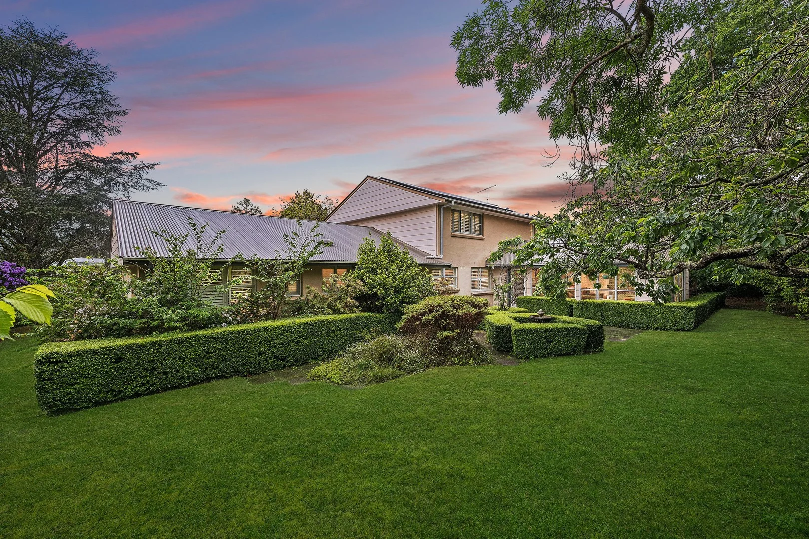 5-7 Appledon Avenue, Wentworth Falls NSW 2782