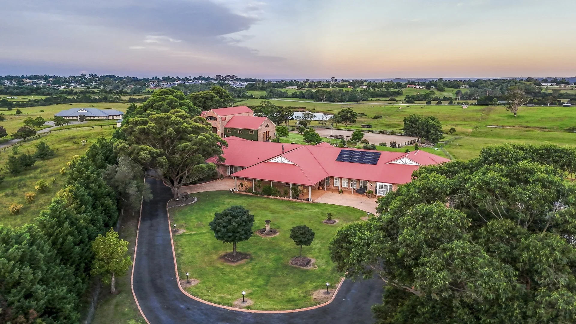 Additional image 4 of 100 Daley Close, The Oaks NSW 2570