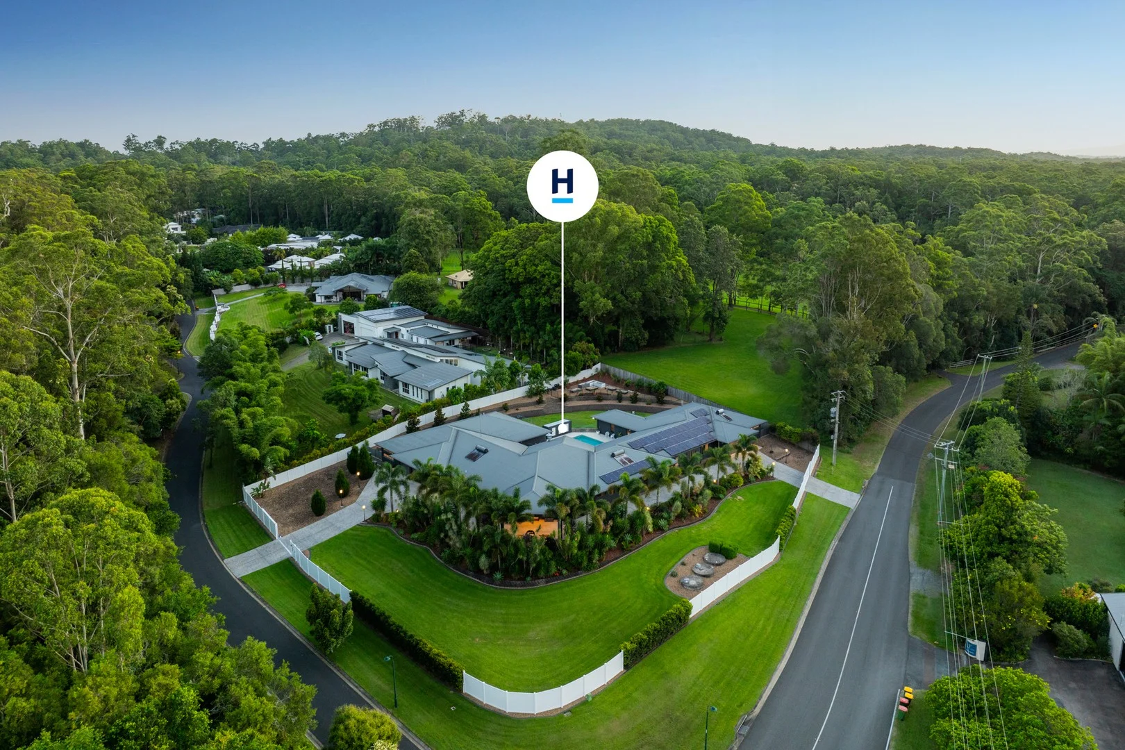 2-4 Turnbull Place, Tanawha QLD 4556