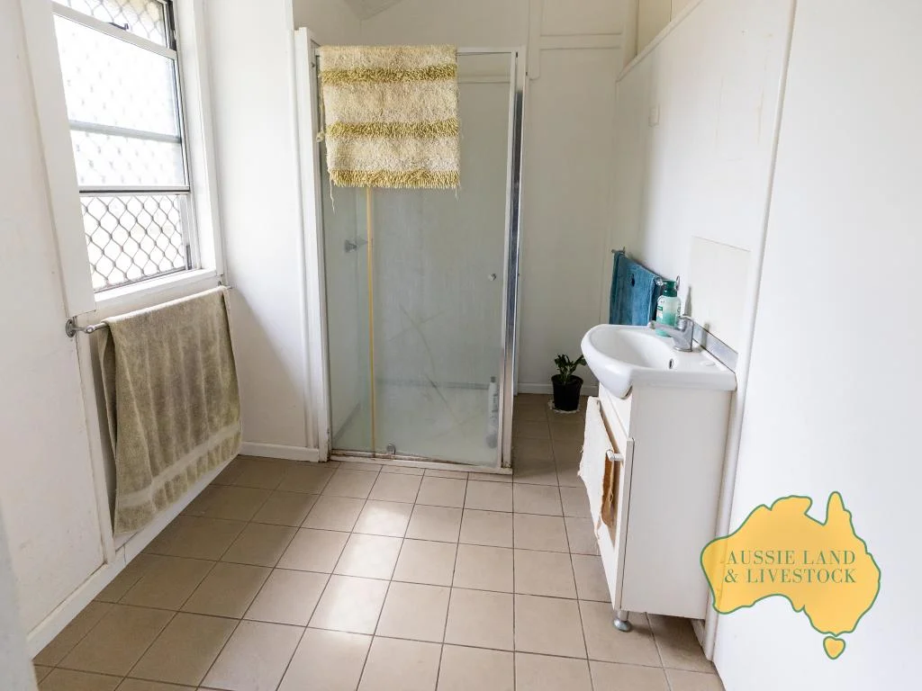 Additional image 7 of 32 STRATHDEE STREET, Mundubbera QLD 4626