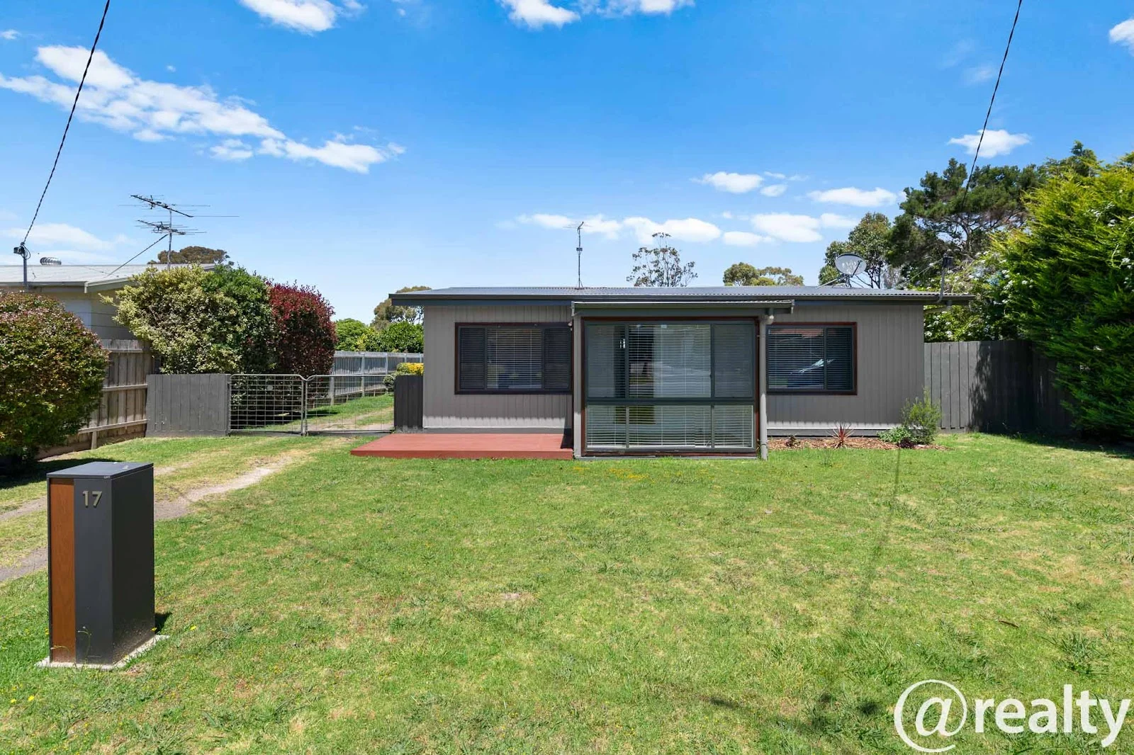 17 Scenorama Road, Coronet Bay VIC 3984