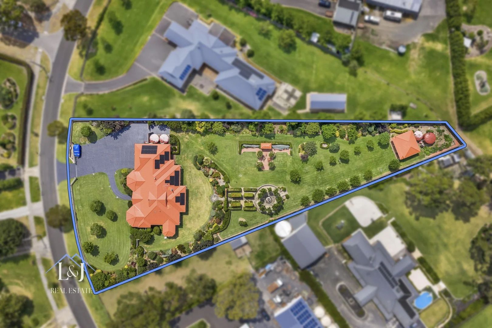 Additional image 28 of 12 MEEKING DRIVE, Pakenham VIC 3810