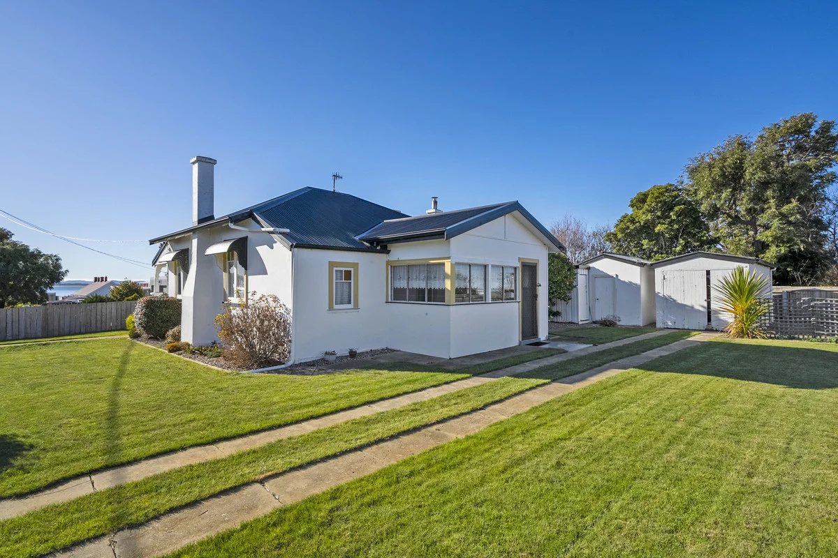 Additional image 12 of 2/6 Arnol Street, Swansea TAS 7190