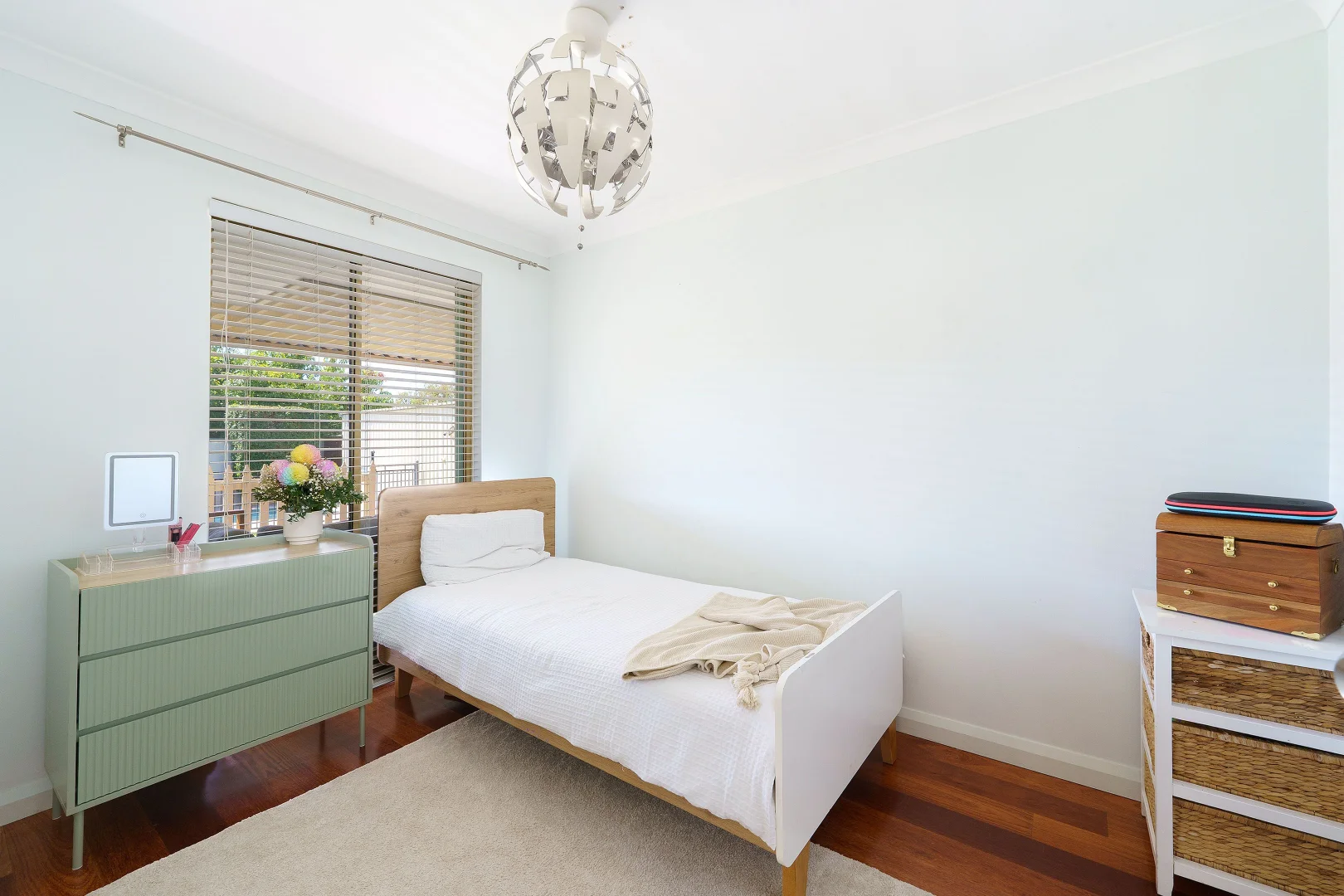 Additional image 12 of 220 Summerlakes Parade, Ballajura WA 6066