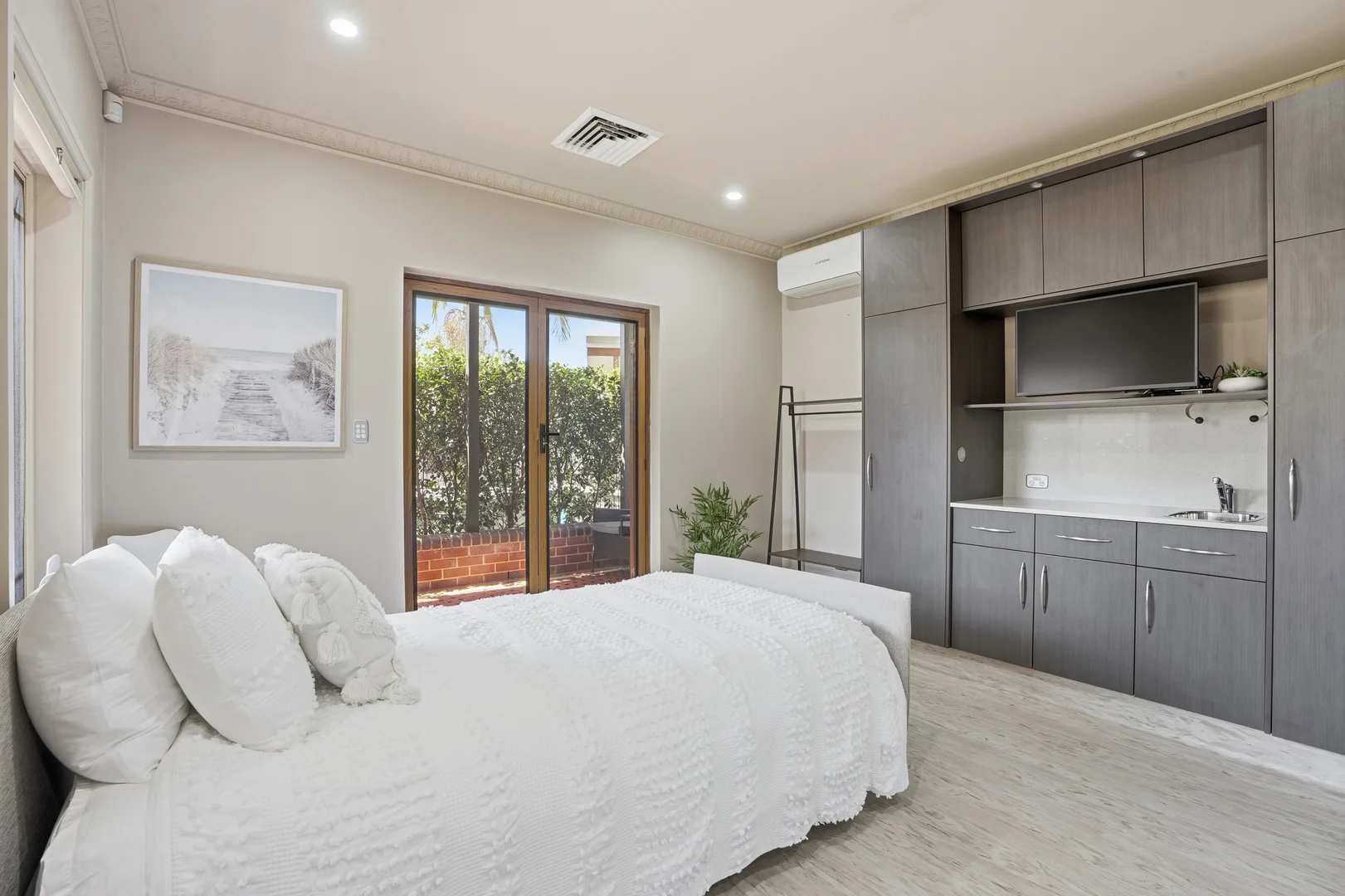 Additional image 21 of 34 Bateau Bay Road, Bateau Bay NSW 2261