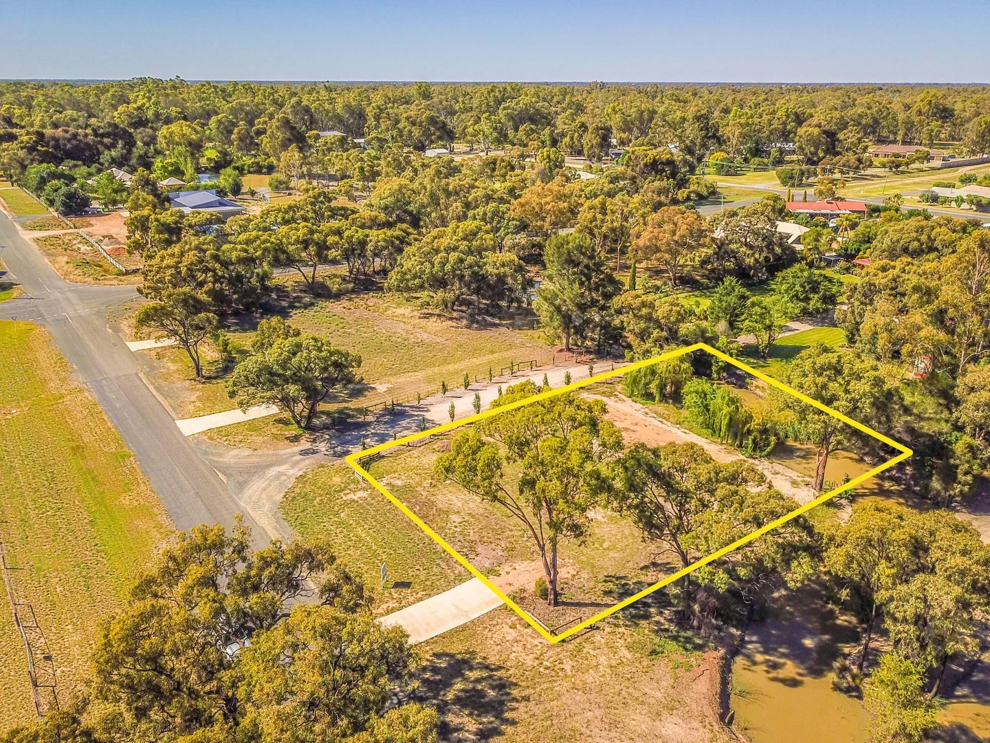 541 Harfleur Street, Deniliquin NSW 2710