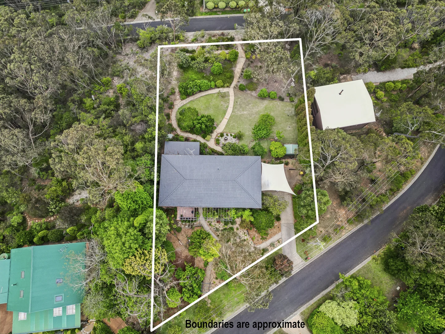 Additional image 24 of 38-40 Days Cres, Blackheath NSW 2785