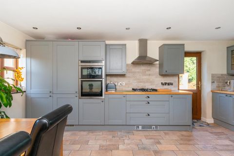 Old Gloucester Road, Frenchay BS16