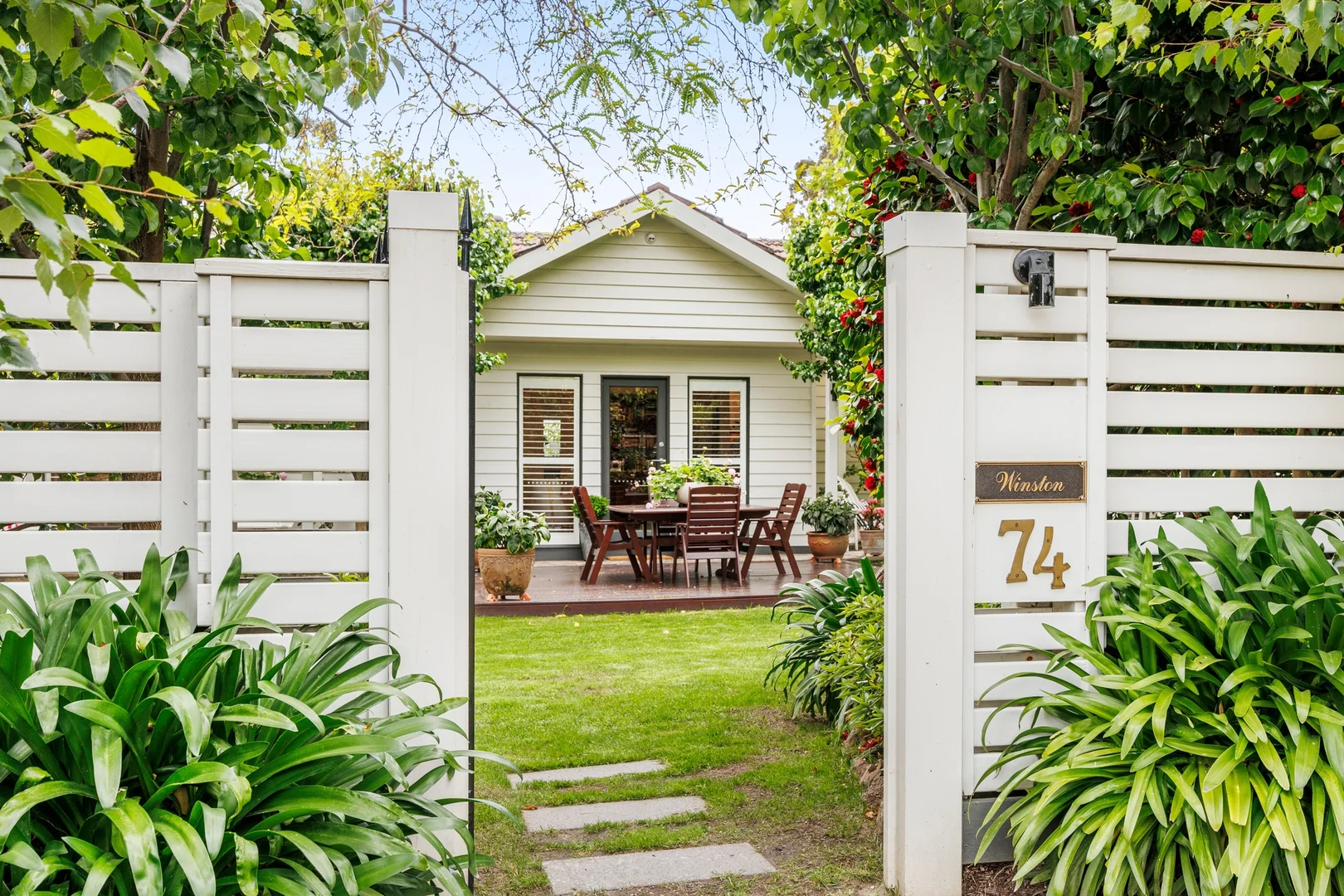Additional image 2 of 74 Old Mornington Road, Mount Eliza VIC 3930