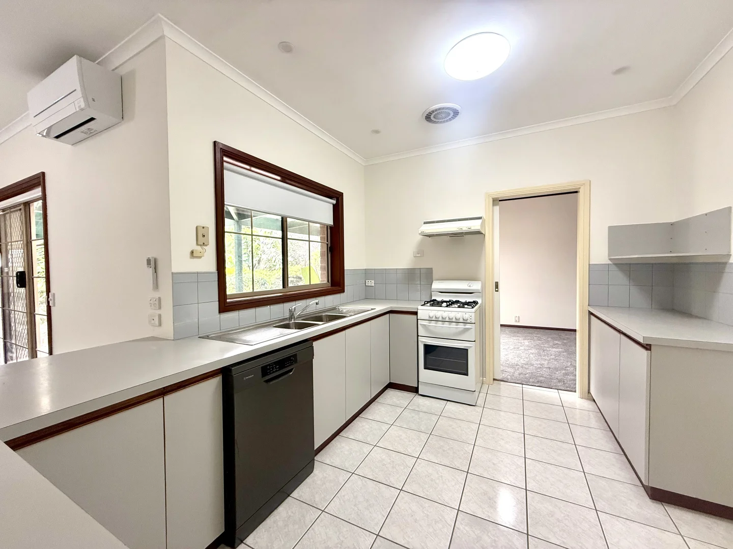 Additional image 4 of 42 Heytesbury Drive, Leopold VIC 3224