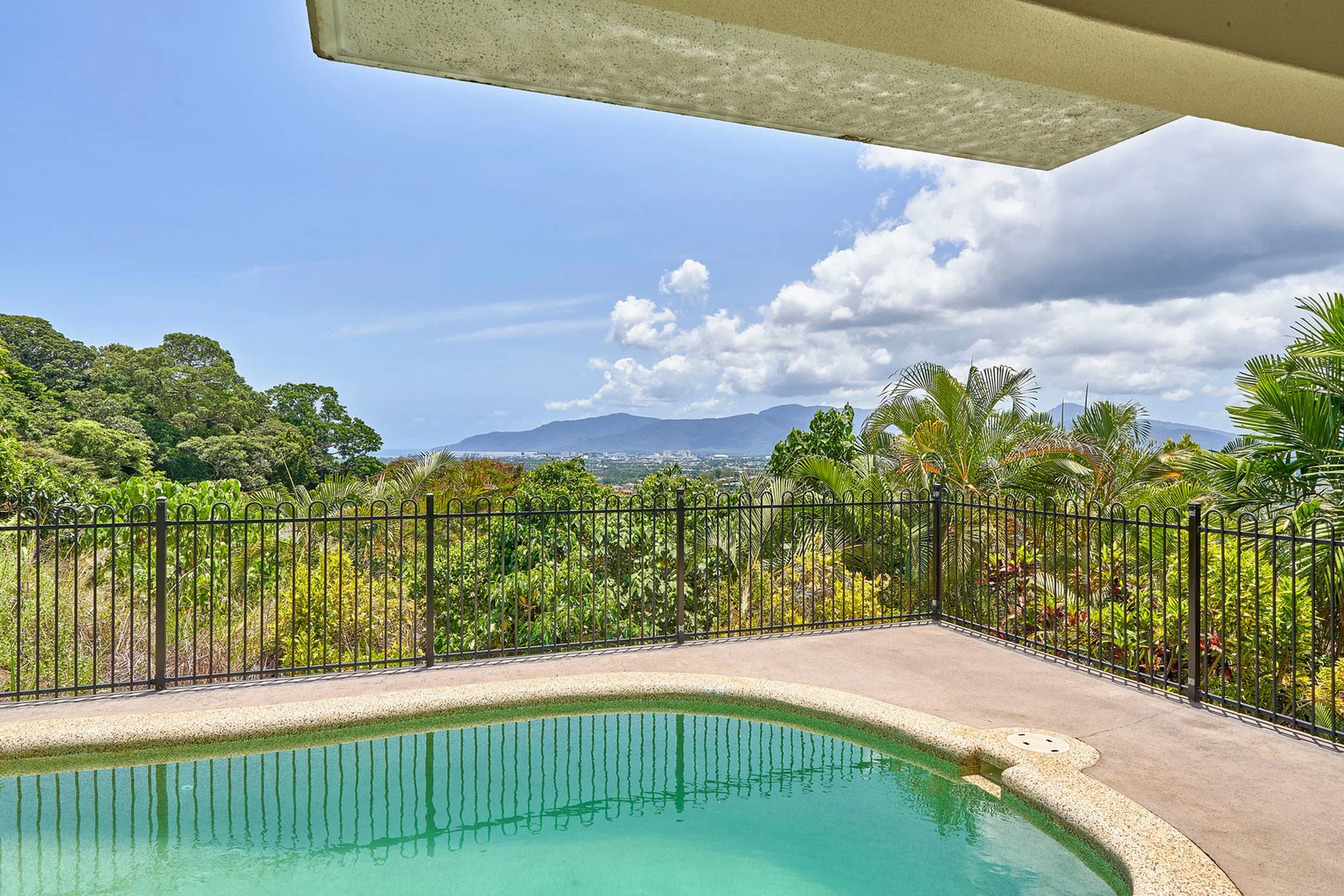 Additional image 24 of 5 Richmond Court, Mooroobool QLD 4870