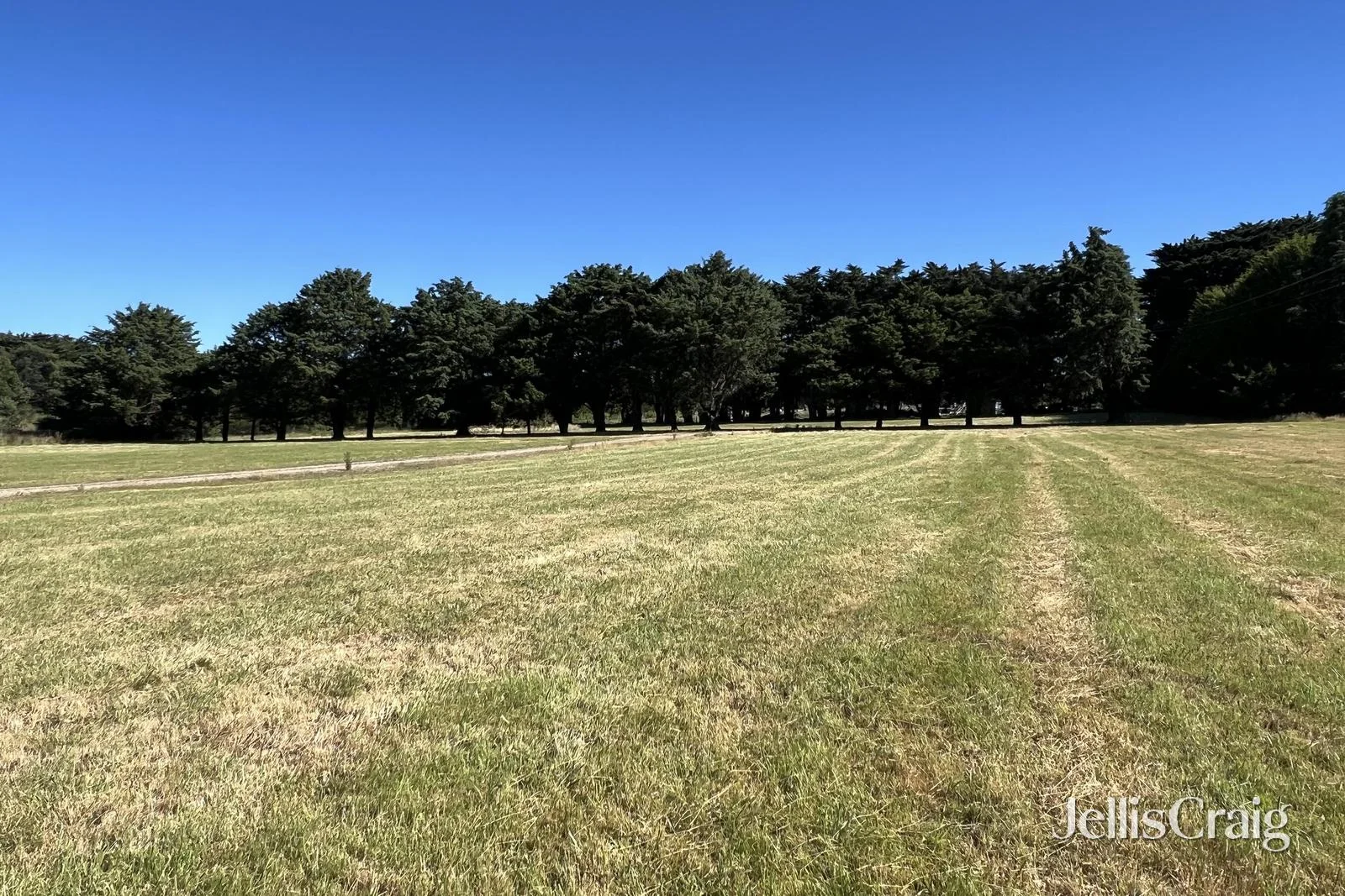 Additional image 4 of 211 Boundary Road, Woodend VIC 3442