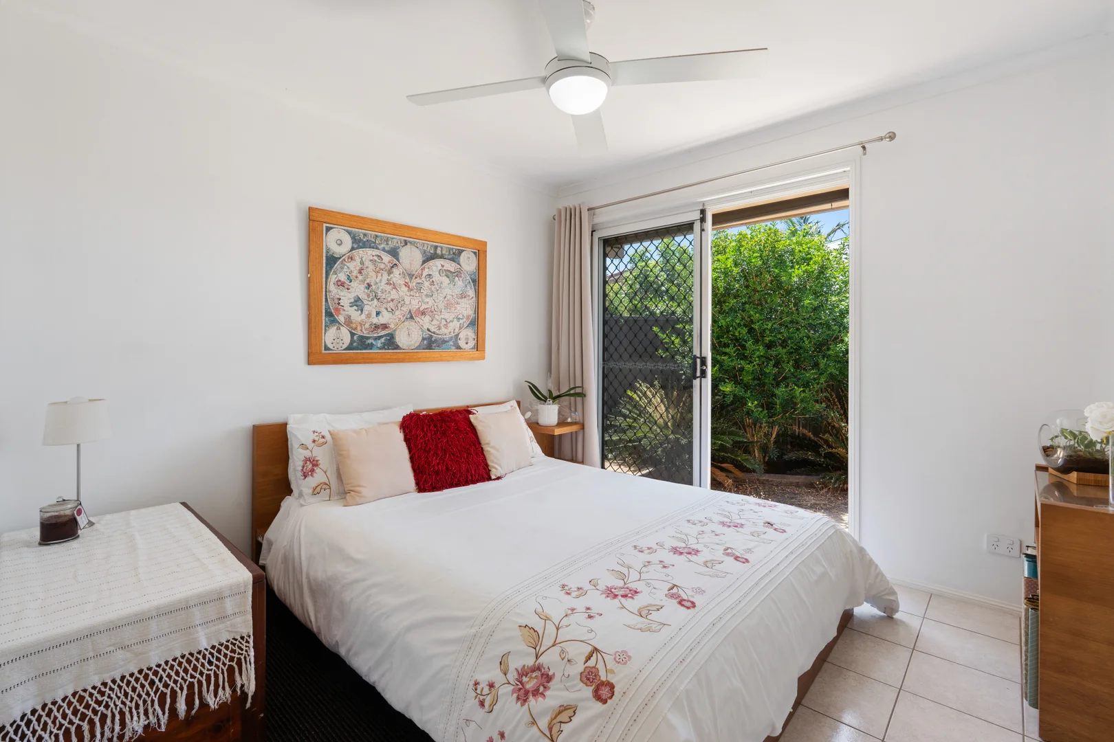 Additional image 12 of 38 Beaconsfield Drive, Burleigh Waters QLD 4220