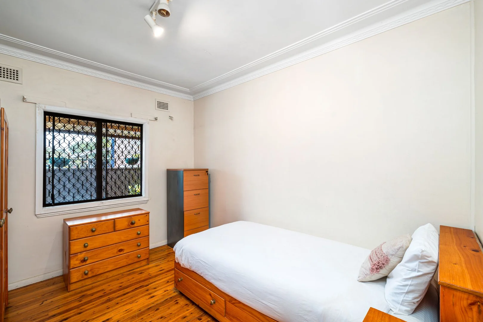 Additional image 8 of 200 Bransgrove Rd, Panania NSW 2213