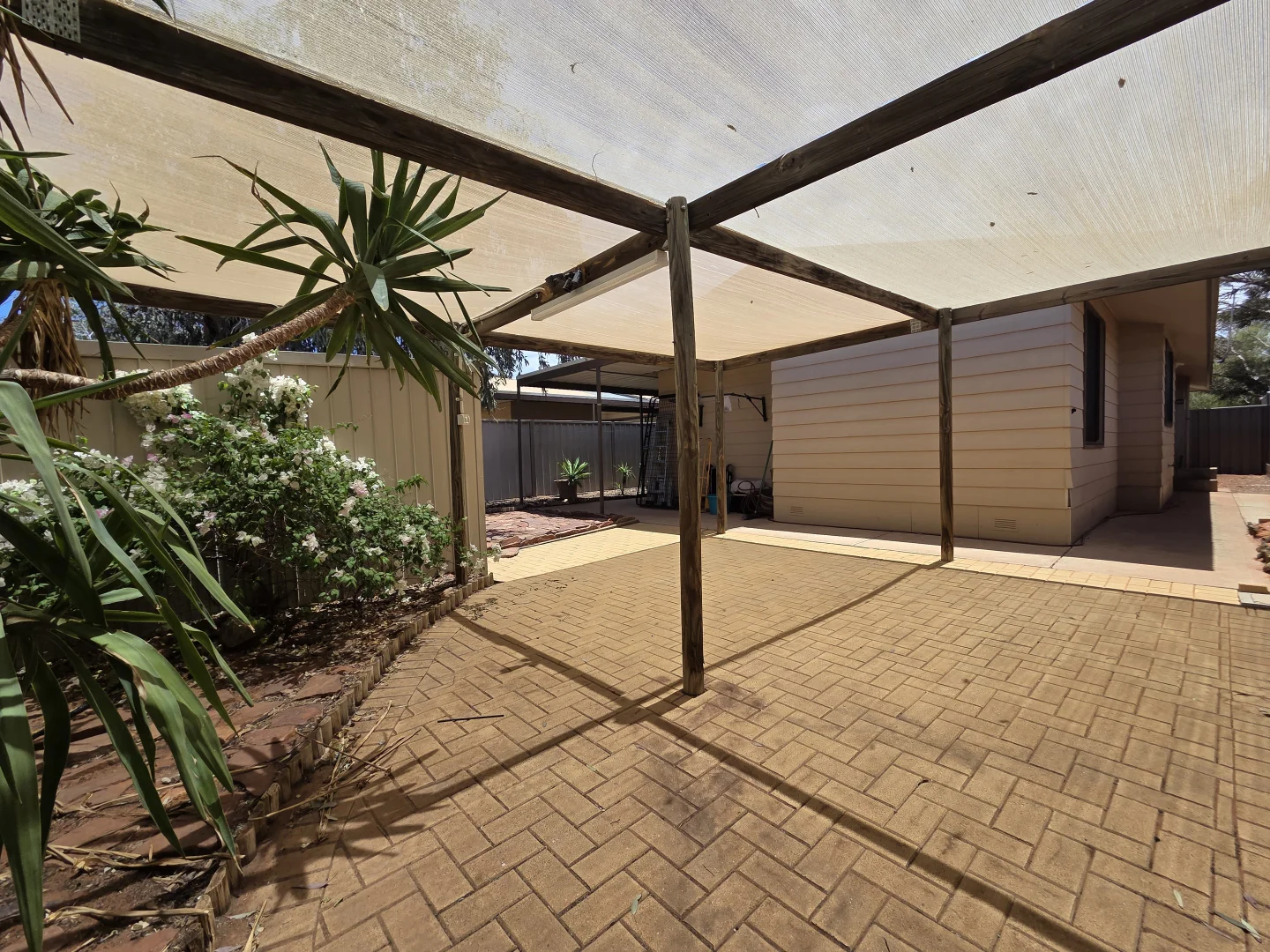Additional image 12 of 22b Mulgaria Cres, Roxby Downs SA 5725