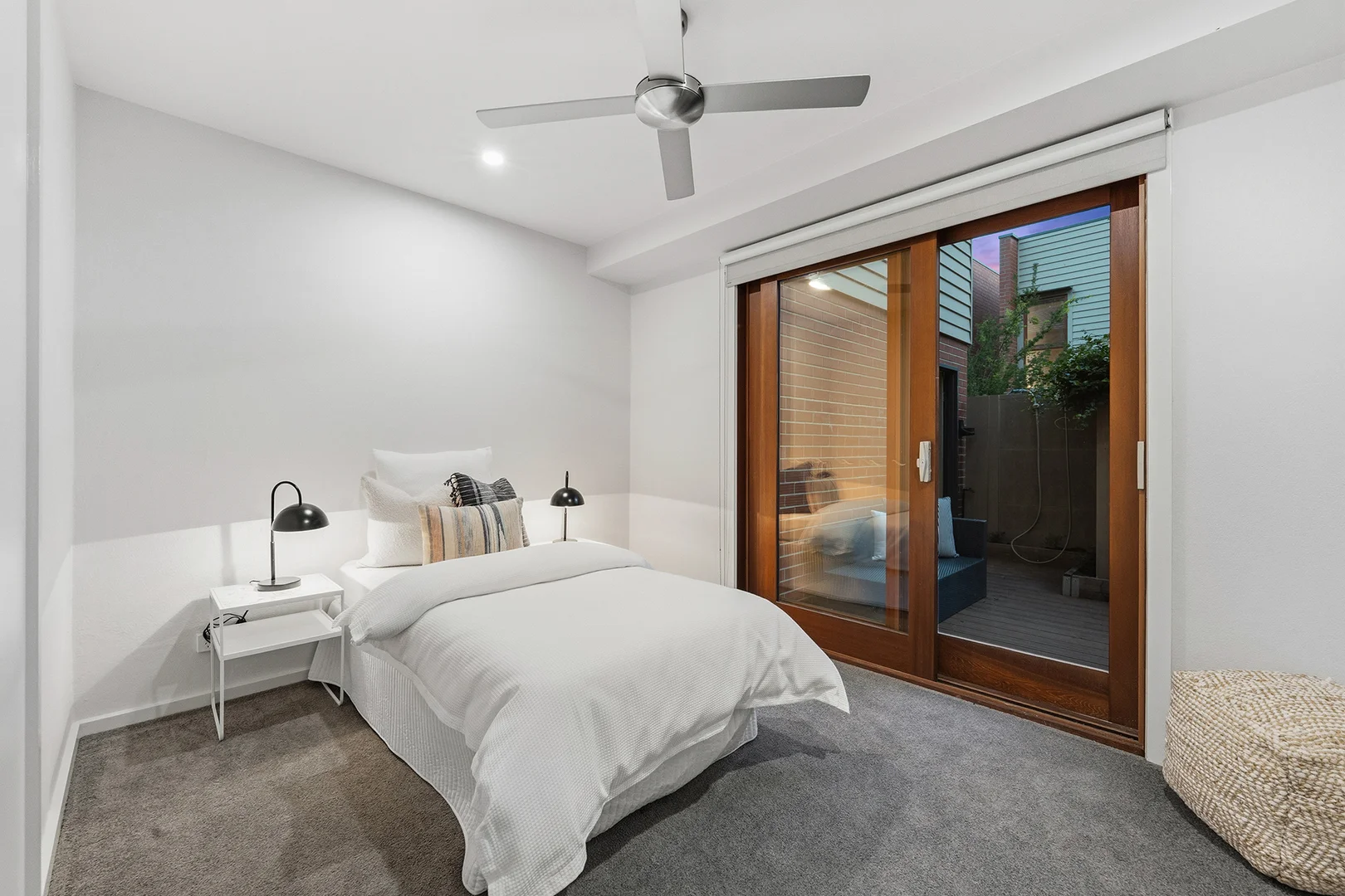 Additional image 12 of 1/67 Groom Street, Hughes ACT 2605