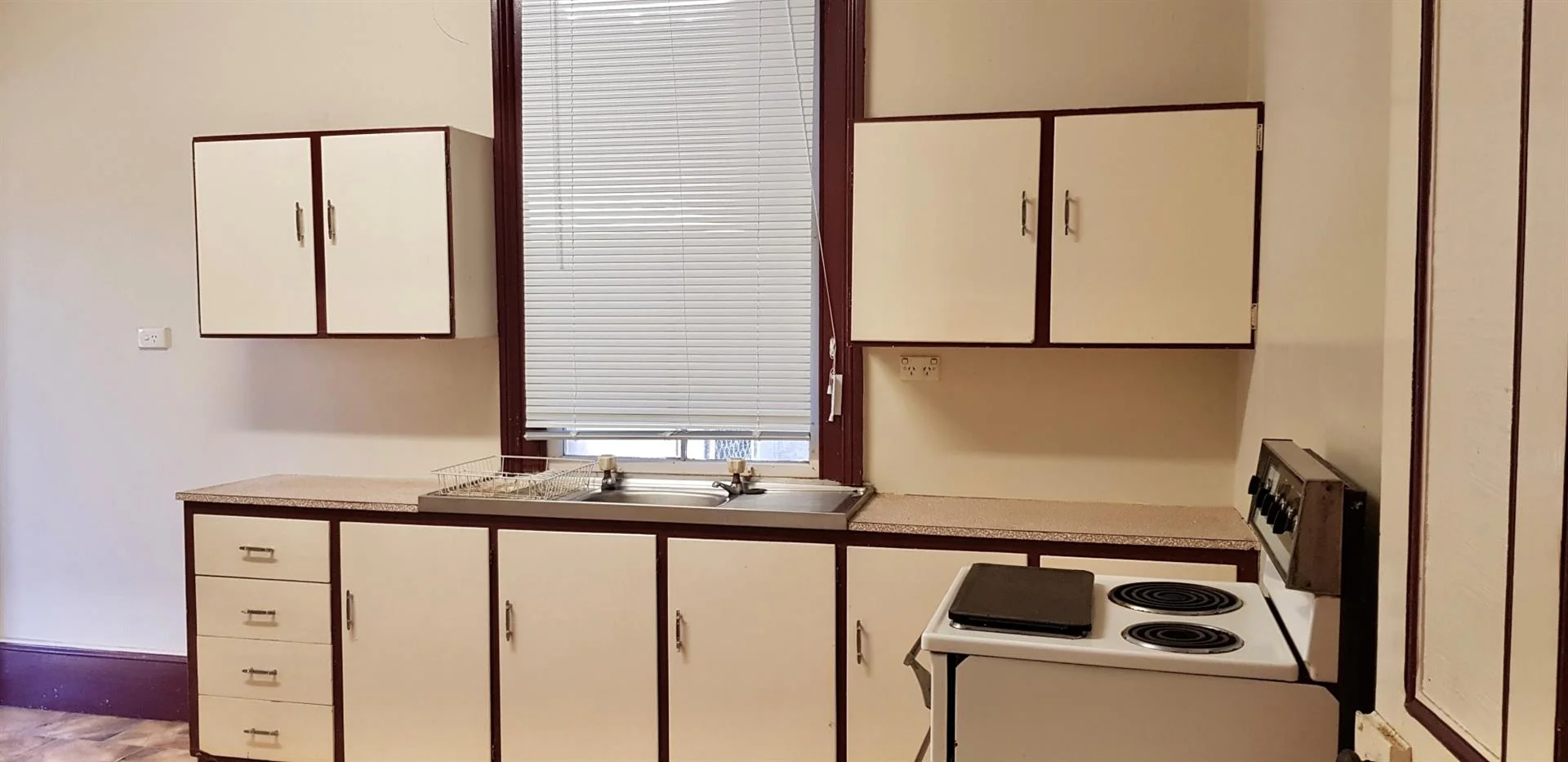 Additional image 8 of 37 Park Street, Uralla NSW 2358