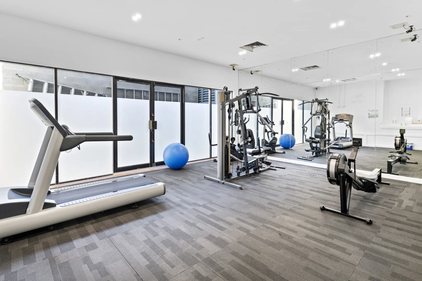 Additional image 26 of 609/22 View Avenue, Surfers Paradise QLD 4217