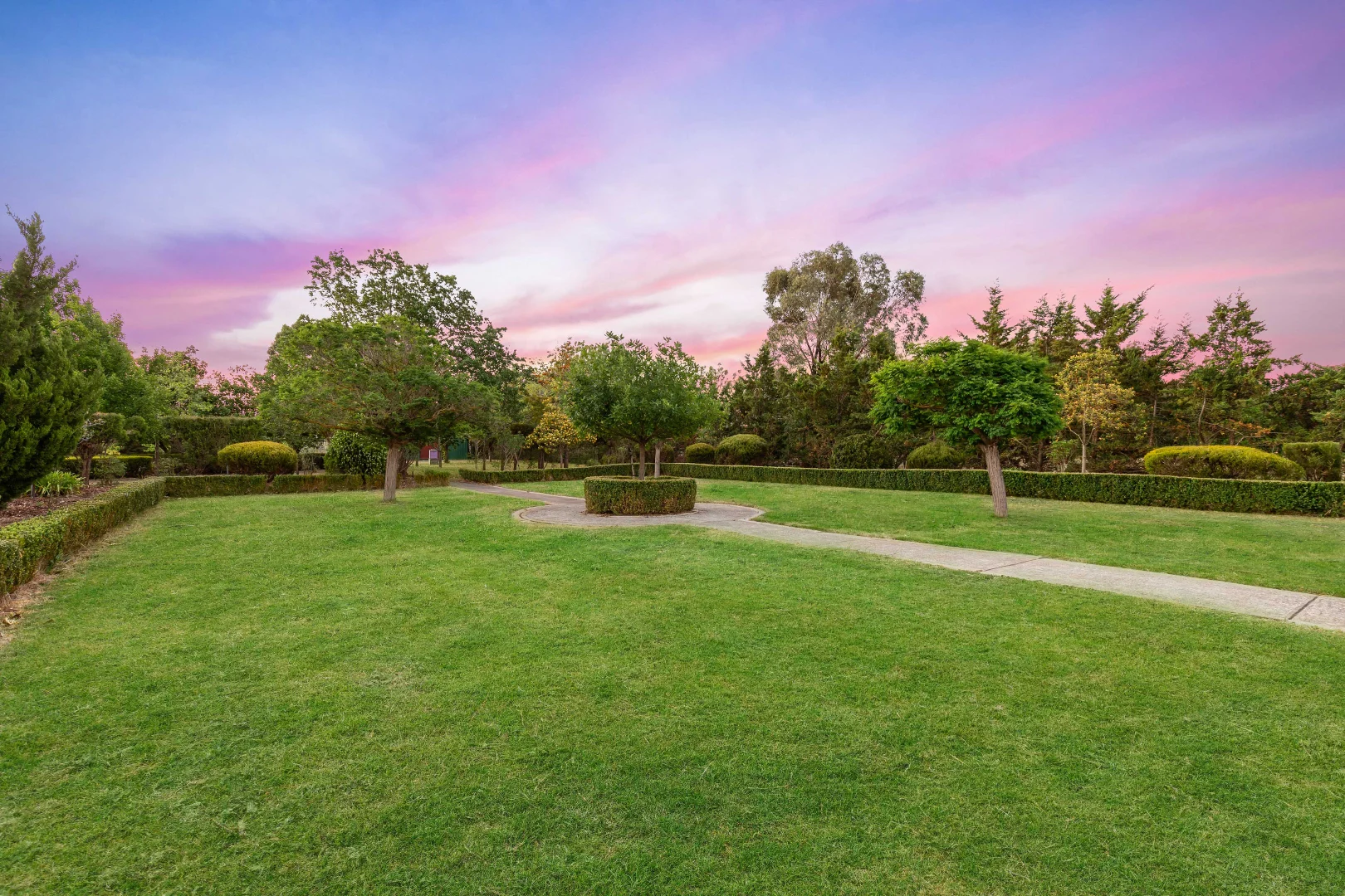 Additional image 27 of 7 Laburnum Place, Hillside VIC 3037